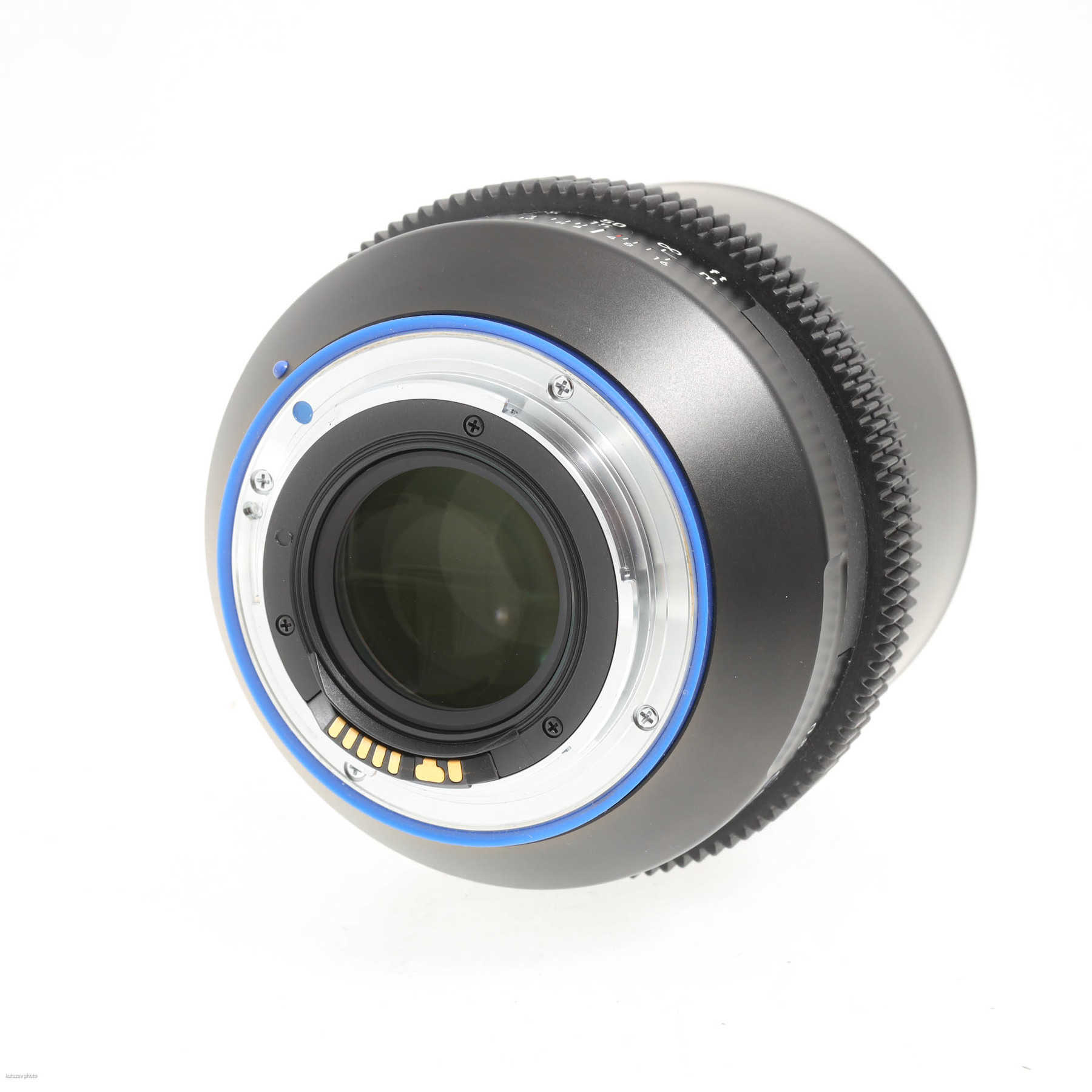 Zeiss Milvus ZE Super Speed набор из 5-х объективов для Canon EF Zeiss Milvus ZE Super Speed набор из 5-х объективов для Canon EF