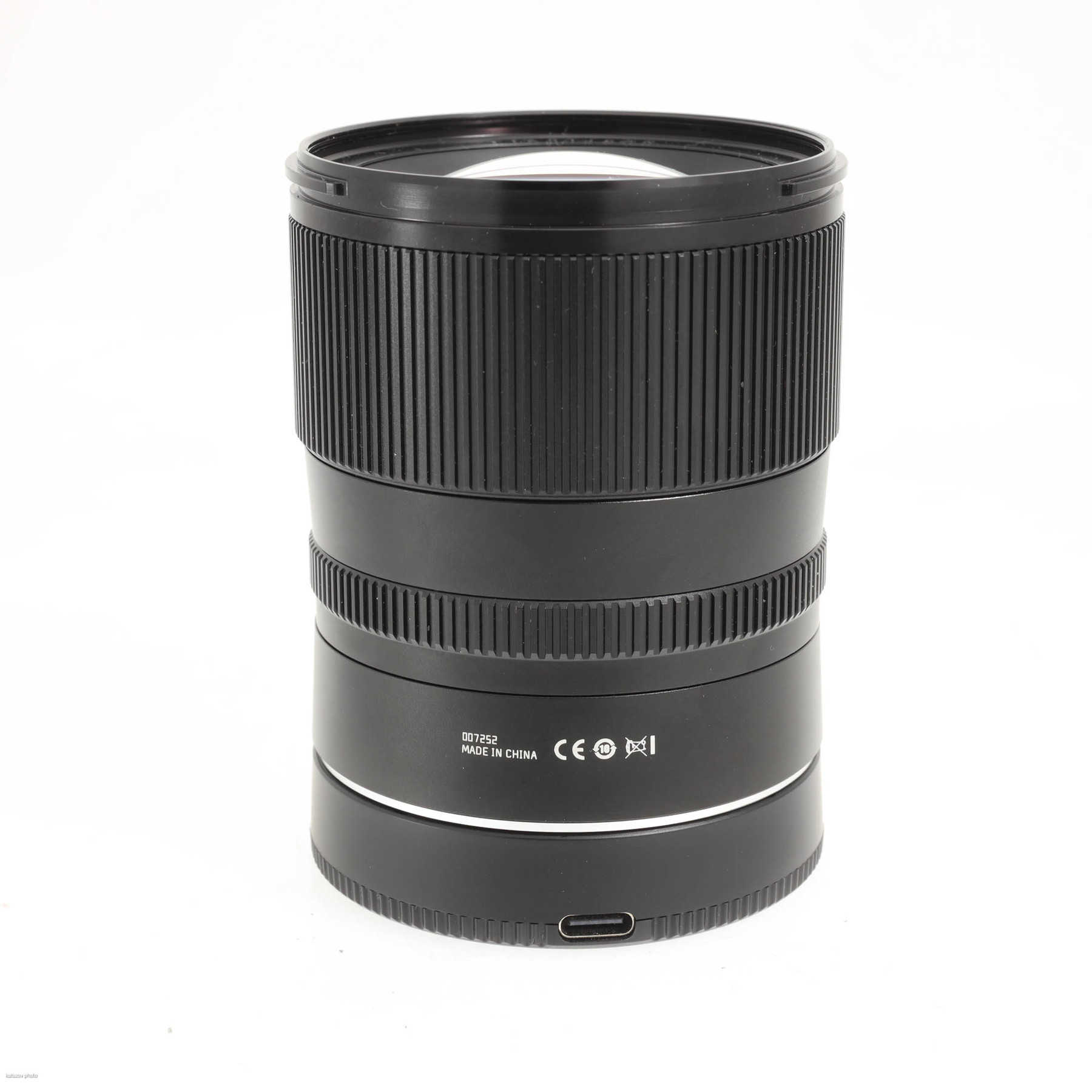TTArtisan AF 75mm f/2 ED (Nikon Z) TTArtisan AF 75mm f/2 ED (Nikon Z)