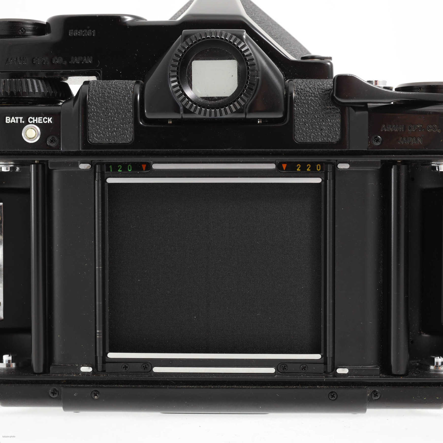 Pentax 6X7 с объективом 75mm f/4.5 Takumar Pentax 6X7 с объективом 75mm f/4.5 Takumar