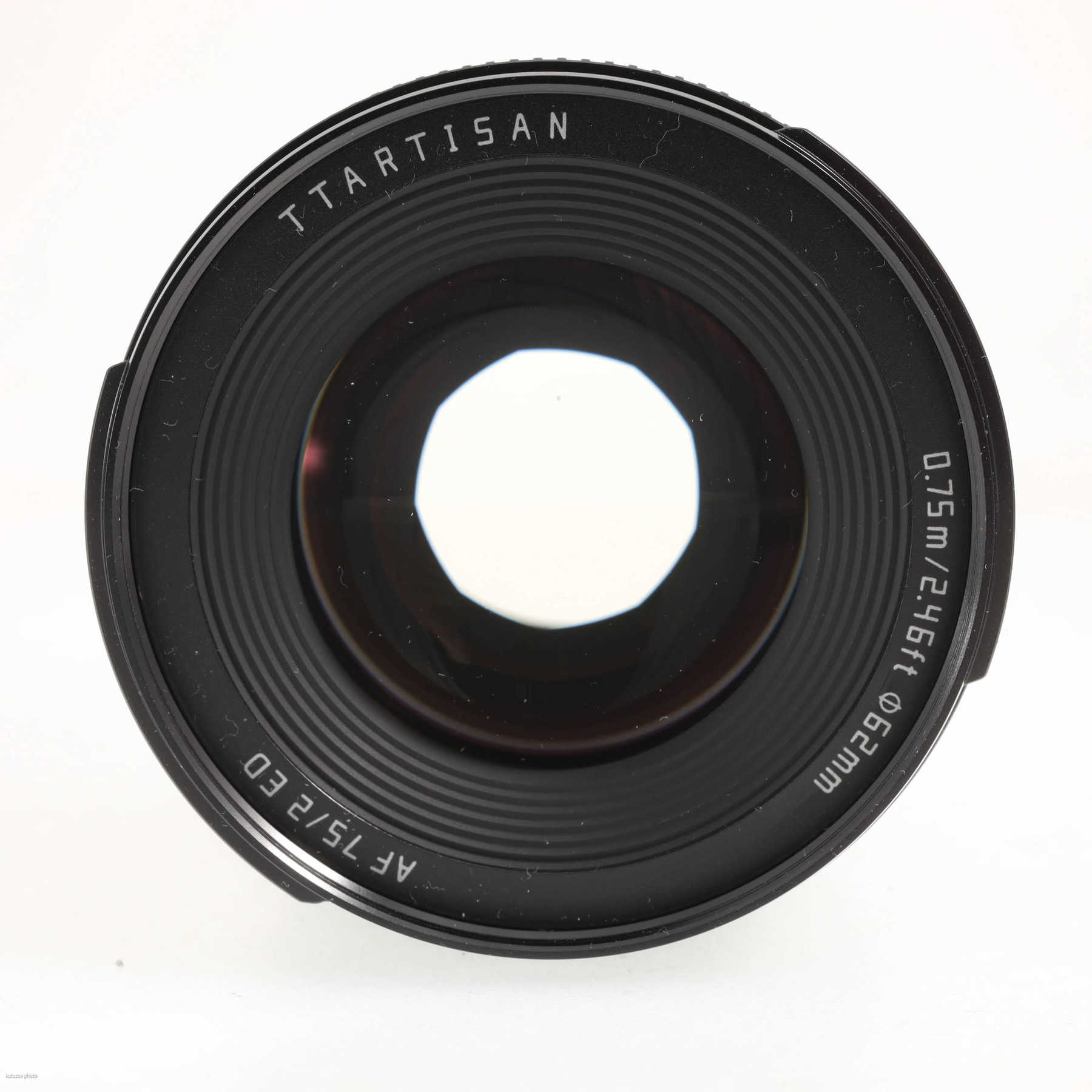 TTArtisan AF 75mm f/2 ED (Nikon Z) TTArtisan AF 75mm f/2 ED (Nikon Z)