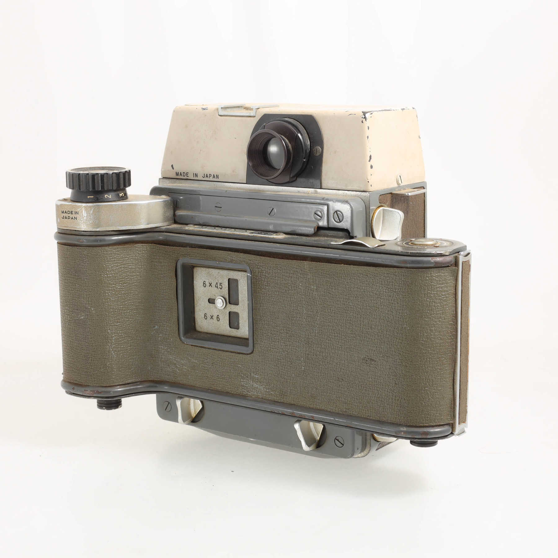 Mamiya Press с объективом 90mm f/3.5 Mamiya Press с объективом 90mm f/3.5