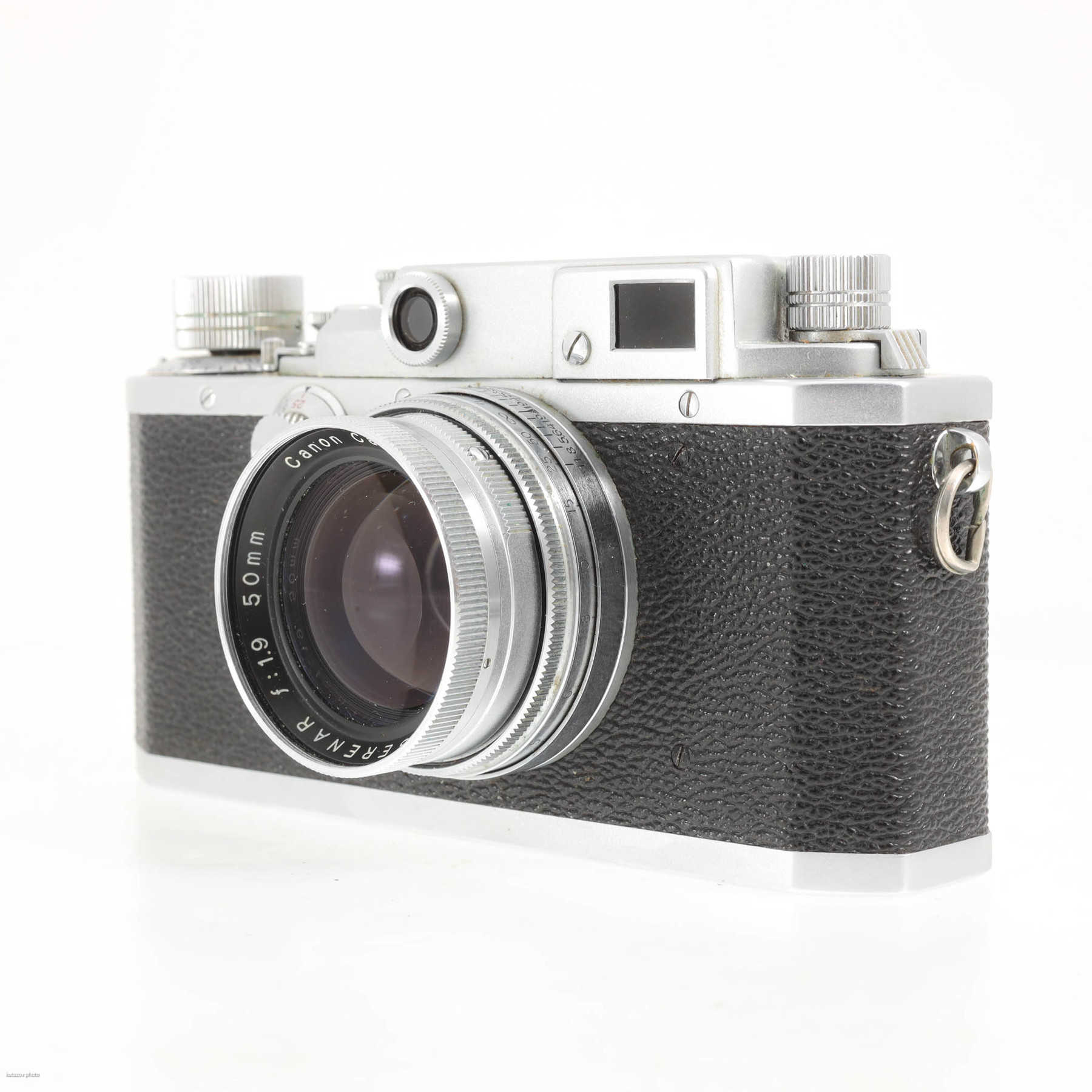 Canon IIIa с объективом 50mm f/1.9 Serenar Canon IIIa с объективом 50mm f/1.9 Serenar