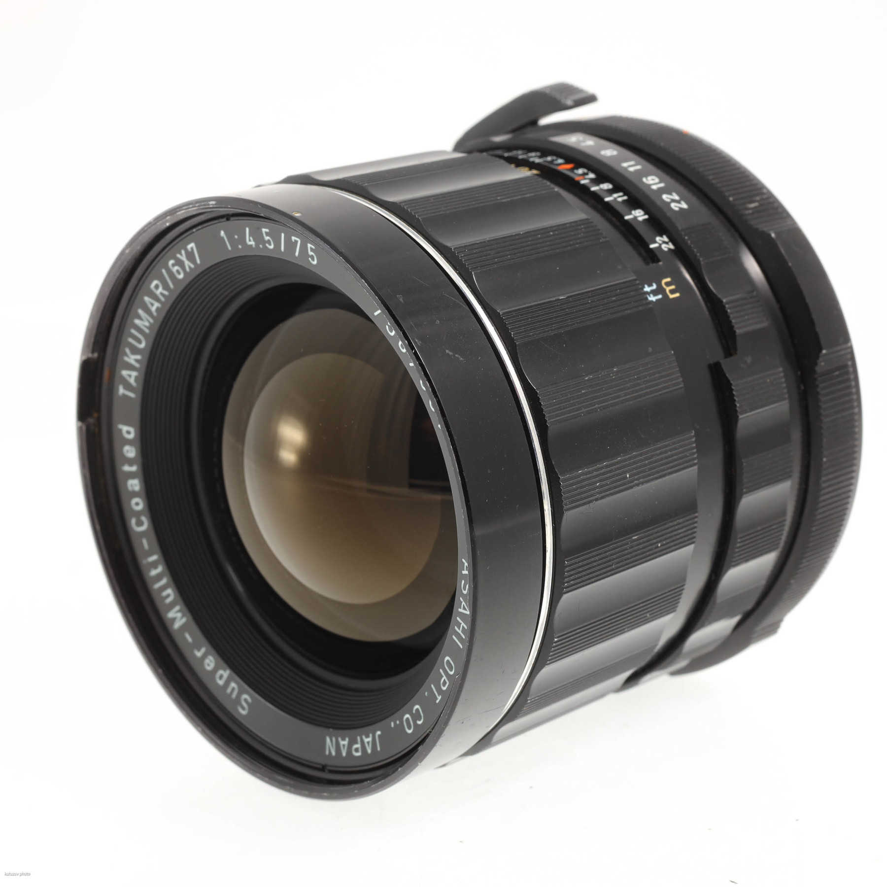 Pentax 6X7 с объективом 75mm f/4.5 Takumar Pentax 6X7 с объективом 75mm f/4.5 Takumar