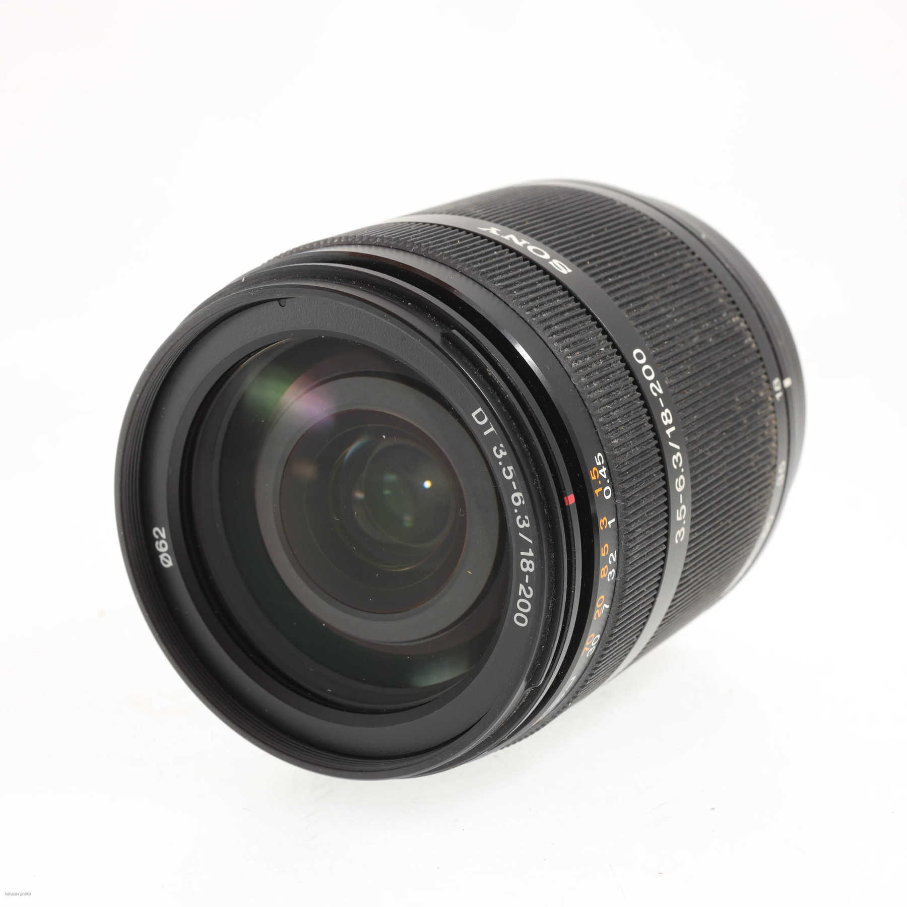 Sony 18-200mm f/3.5-6.3 DT Sony 18-200mm f/3.5-6.3 DT