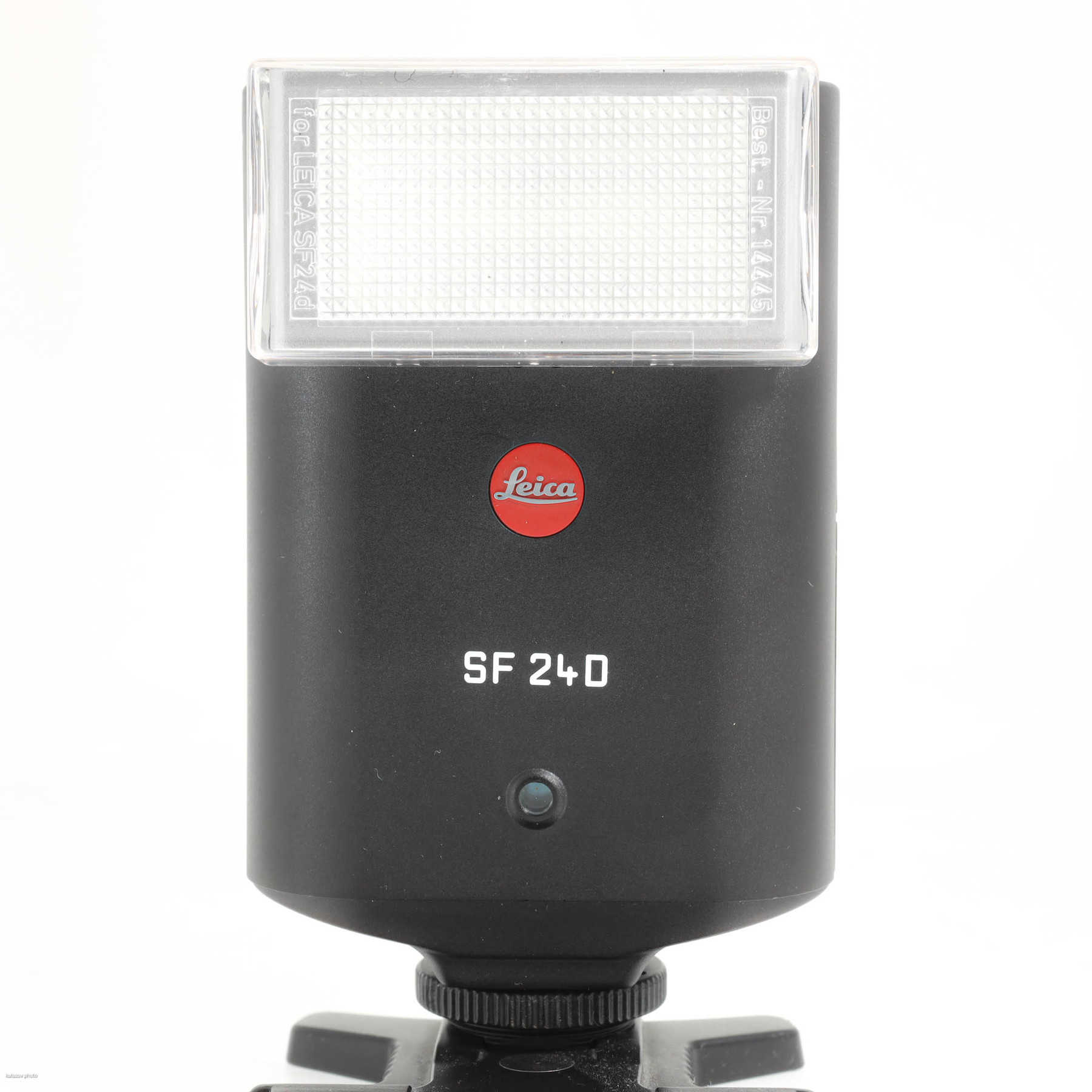 Leica SF 24D вспышка Leica SF 24D вспышка
