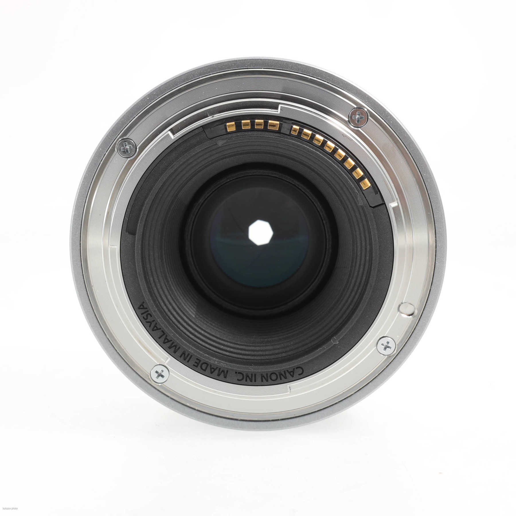 Canon RF 50mm f/1.8 STM Canon RF 50mm f/1.8 STM