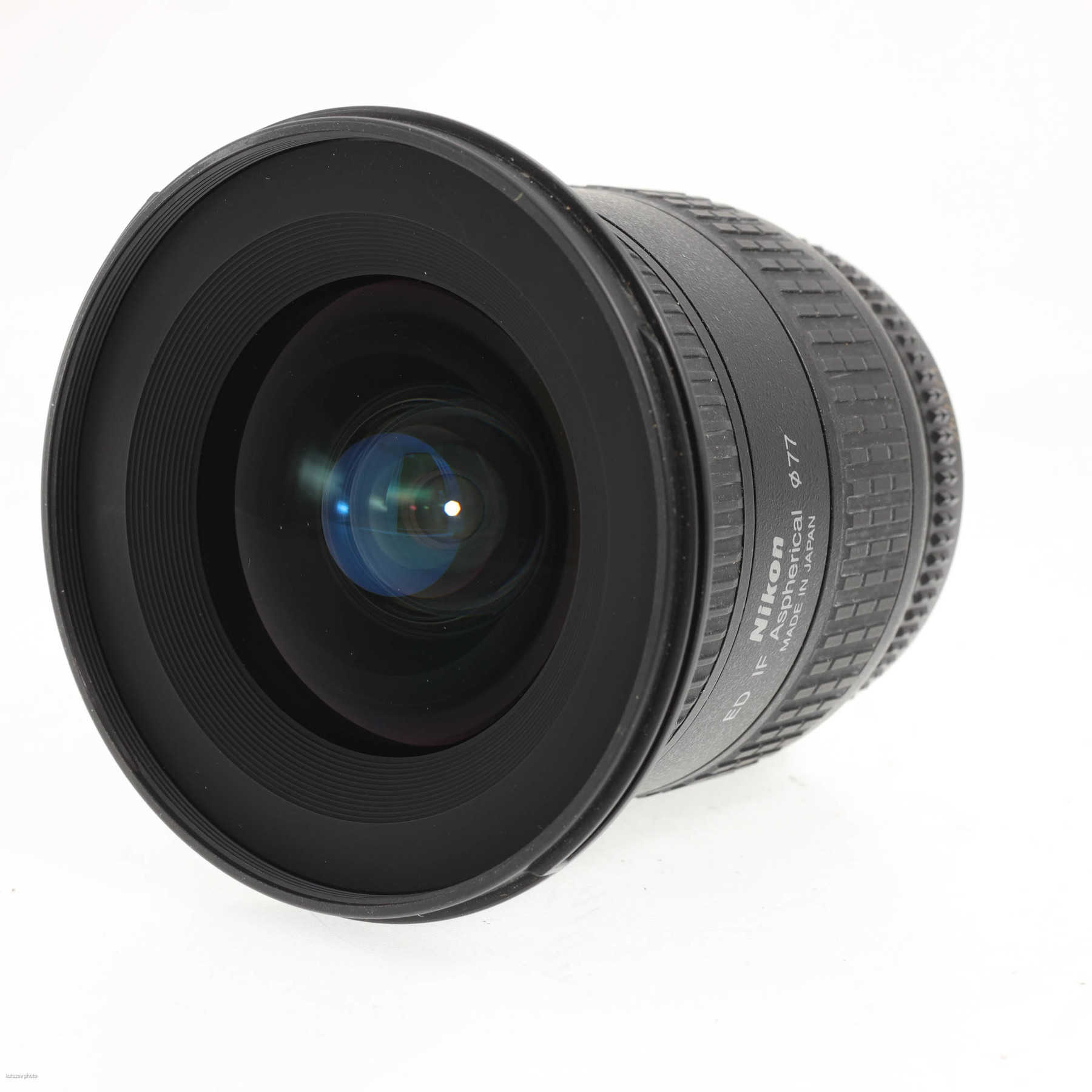 Nikon 18-35mm f/3.5-4.5 D ED AF Nikkor Nikon 18-35mm f/3.5-4.5 D ED AF Nikkor