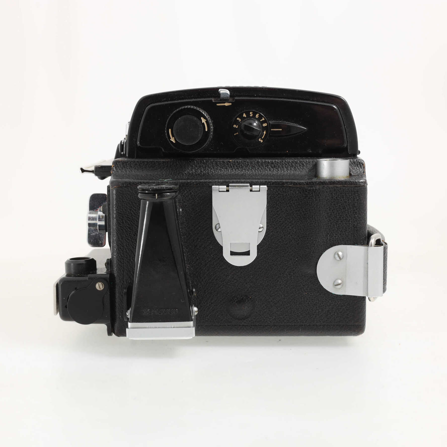 Graflex Speed Graphic 6x9 с объективом Optar 101mm f/4.5 Graflex Speed Graphic 6x9 с объективом Optar 101mm f/4.5