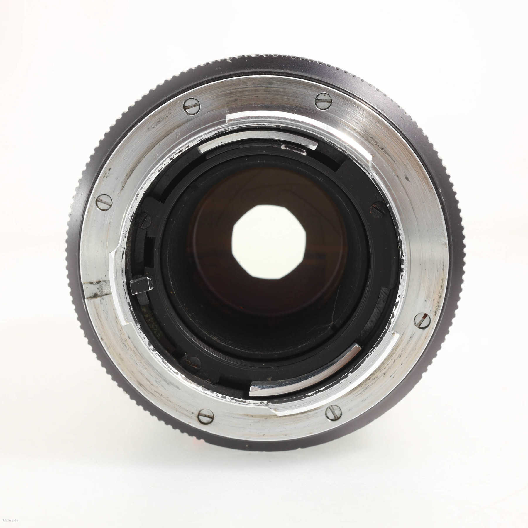Leica Elmarit-R 135mm f/2.8 (Leica R) Leica Elmarit-R 135mm f/2.8 (Leica R)