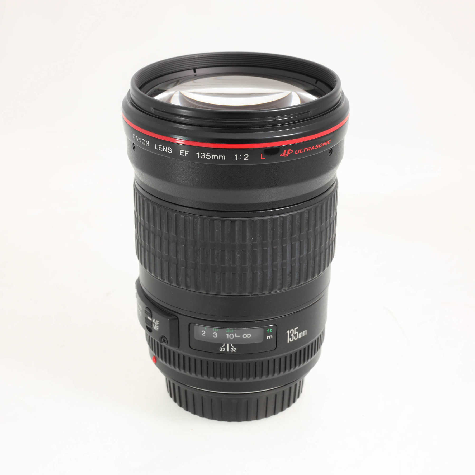 Canon EF 135mm f/2 L USM Canon EF 135mm f/2 L USM