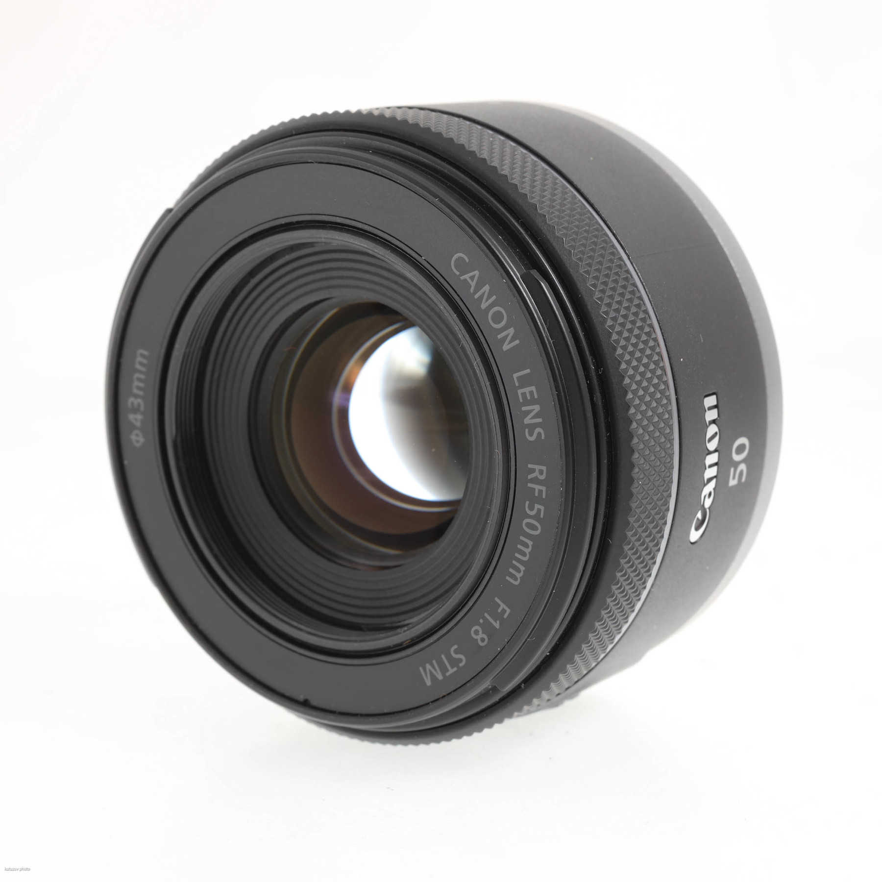 Canon RF 50mm f/1.8 STM Canon RF 50mm f/1.8 STM