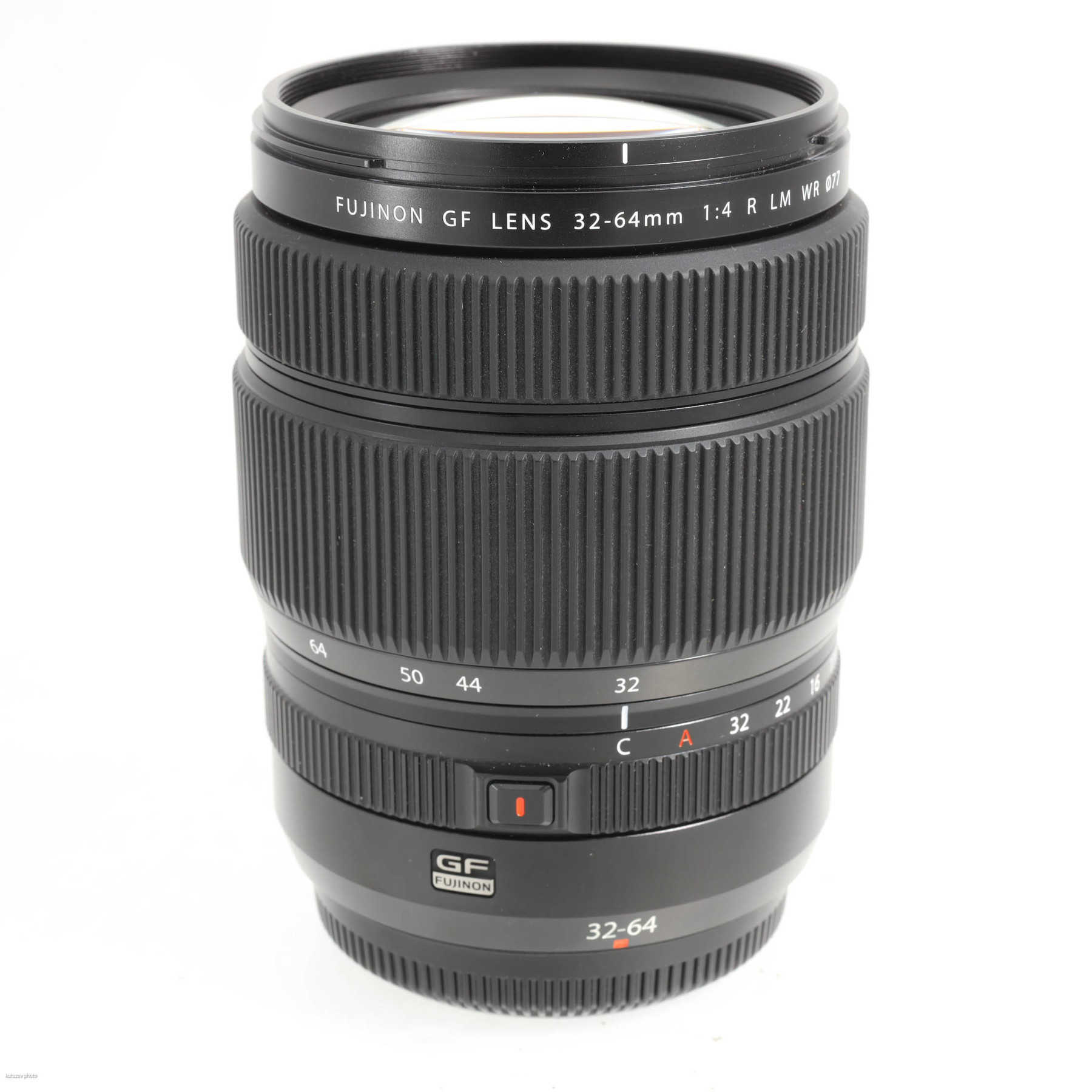 Fujifilm GF 32-64mm f/4 R LM WR Fujifilm GF 32-64mm f/4 R LM WR
