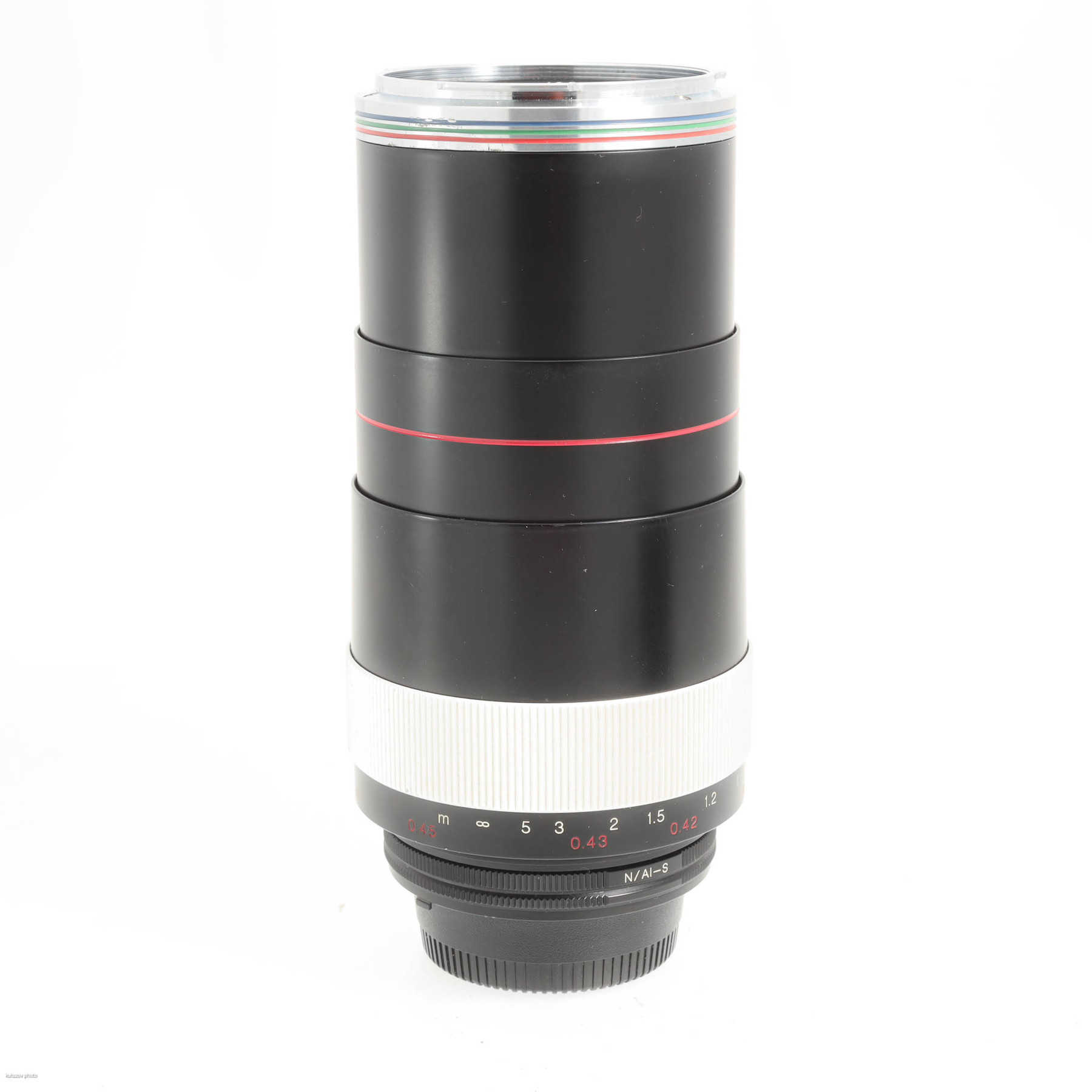 Voigtländer 125mm f/2.5 Macro Apo-Lanthar (Nikon F/MF) Voigtländer 125mm f/2.5 Macro Apo-Lanthar (Nikon F/MF)
