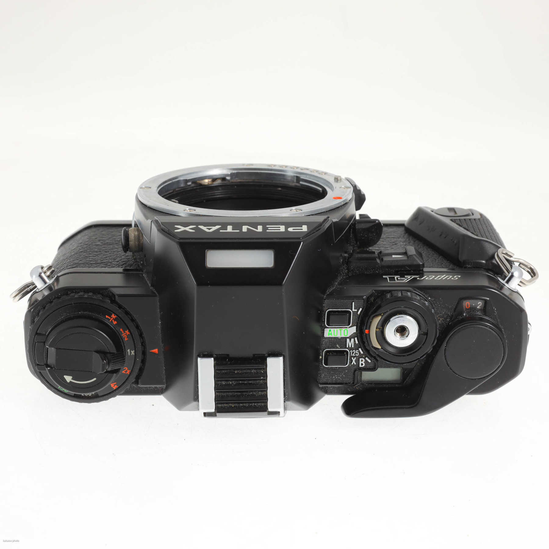 Pentax Super A с объективом 50mm f/1.7 SMC Pentax-FA Pentax Super A с объективом 50mm f/1.7 SMC Pentax-FA
