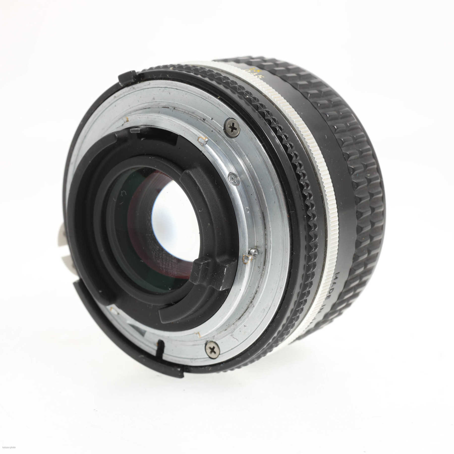 Nikon FM2 с объективом 50mm f/1.8 Nikkor AI-S Nikon FM2 с объективом 50mm f/1.8 Nikkor AI-S
