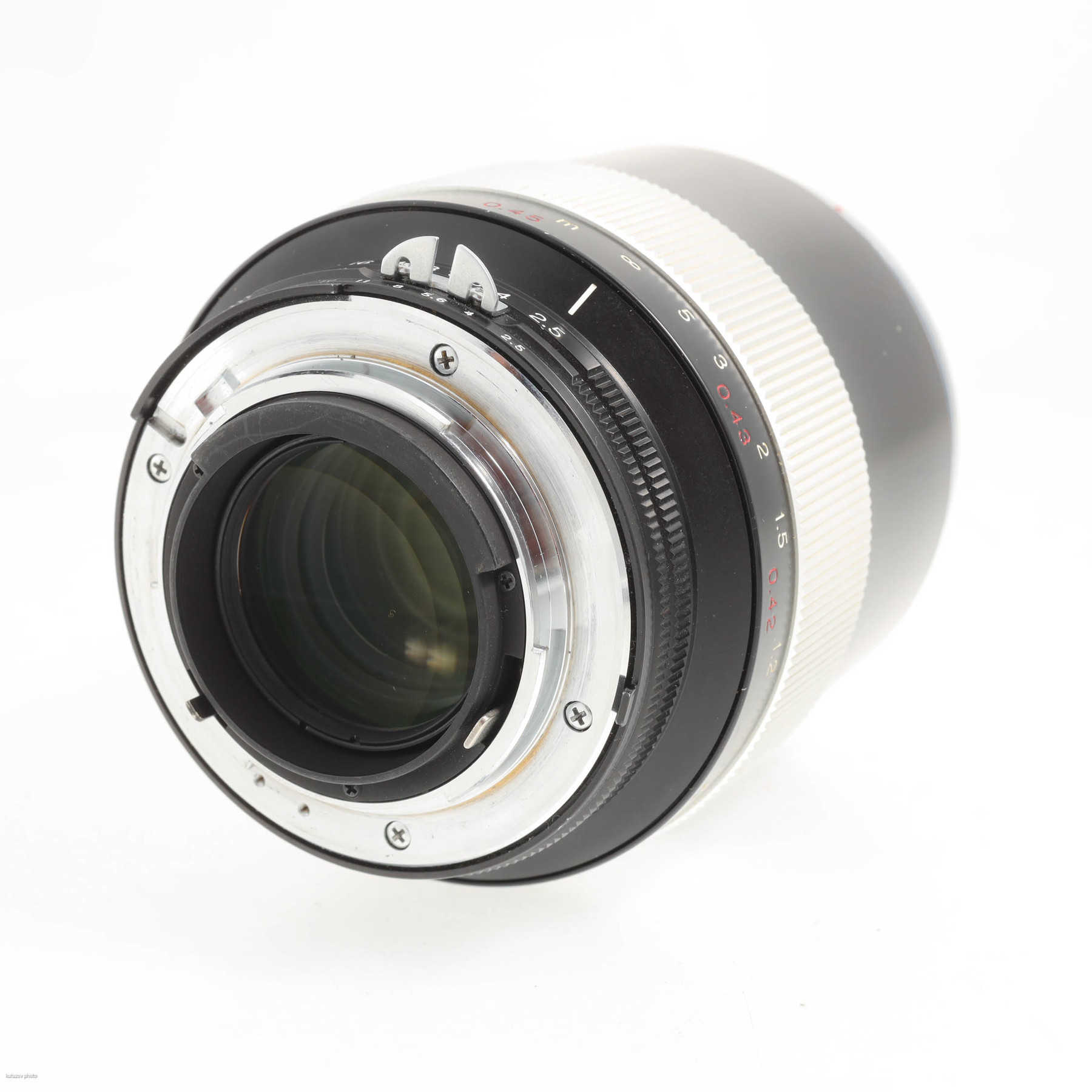 Voigtländer 125mm f/2.5 Macro Apo-Lanthar (Nikon F/MF) Voigtländer 125mm f/2.5 Macro Apo-Lanthar (Nikon F/MF)