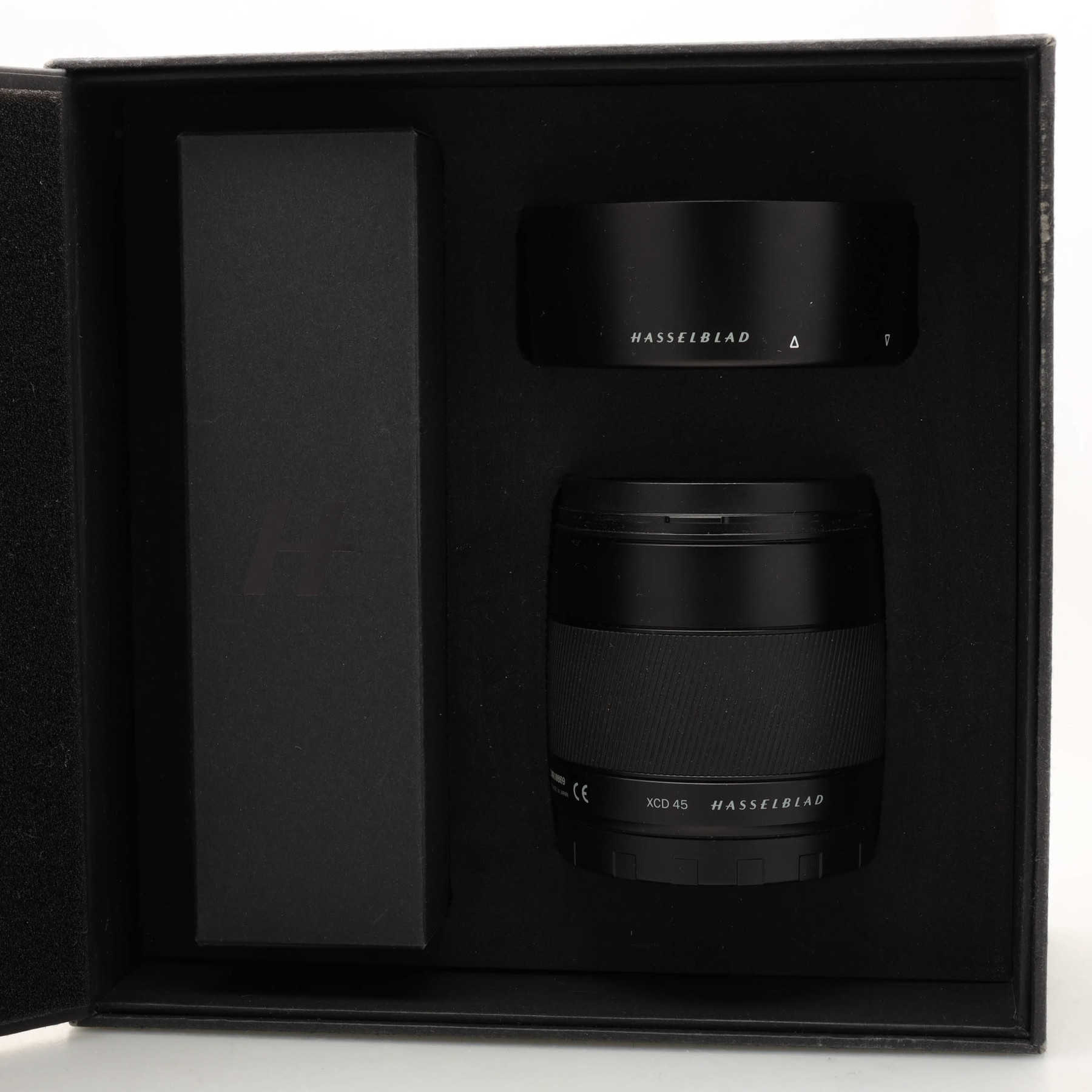 HASSELBLAD XCD 45mm f/3.5 Hasselblad's new 45mm f/4 