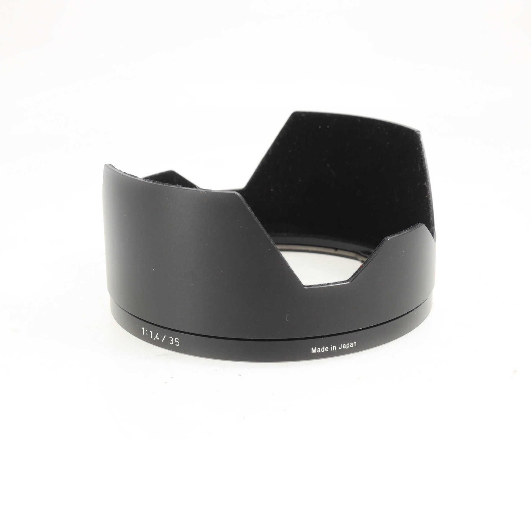 Zeiss 35mm f/1.4 T* Distagon ZF.2 Zeiss 35mm f/1.4 T* Distagon ZF.2