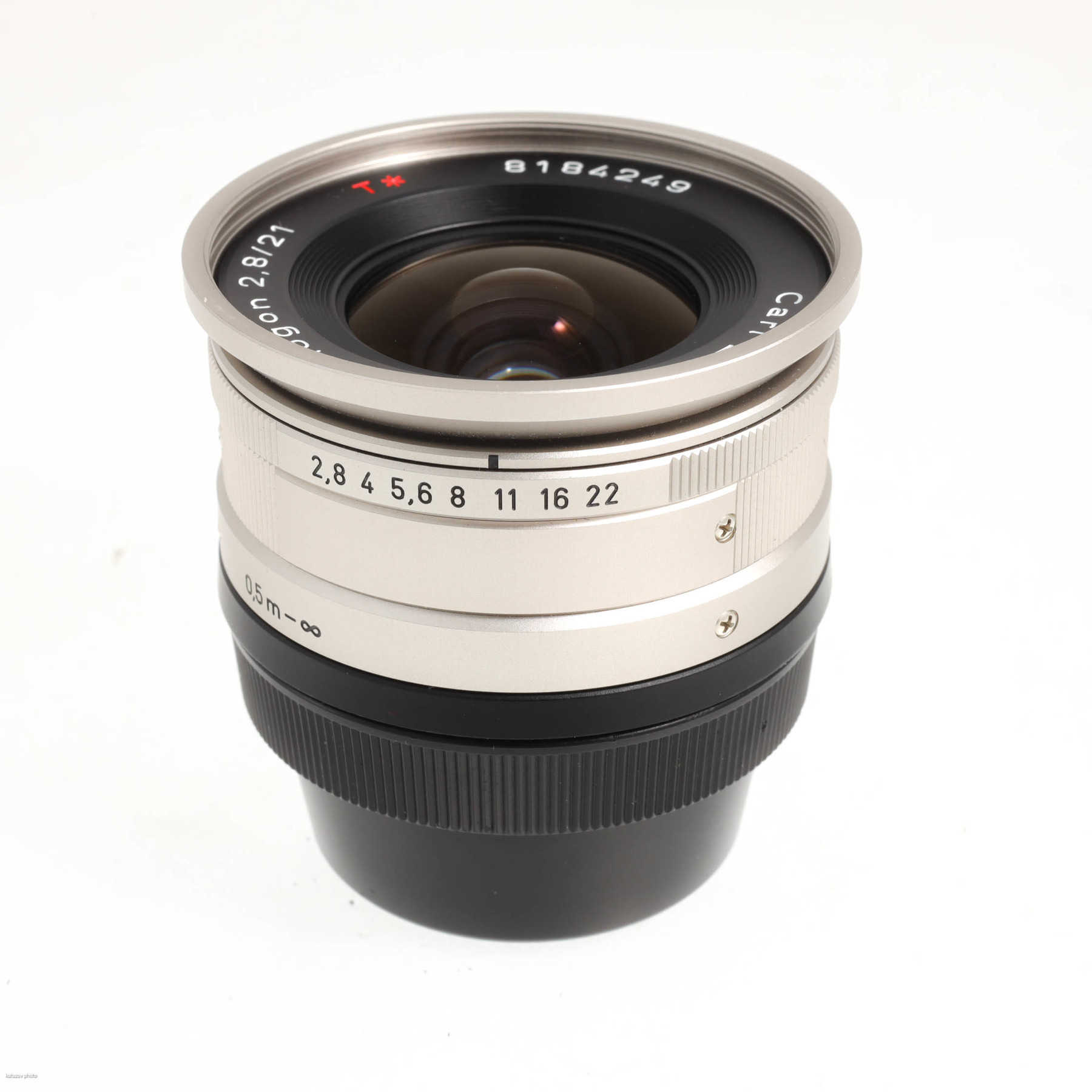 Contax G 21mm f/2.8 T* Carl Zeiss Biogon Contax G 21mm f/2.8 T* Carl Zeiss Biogon