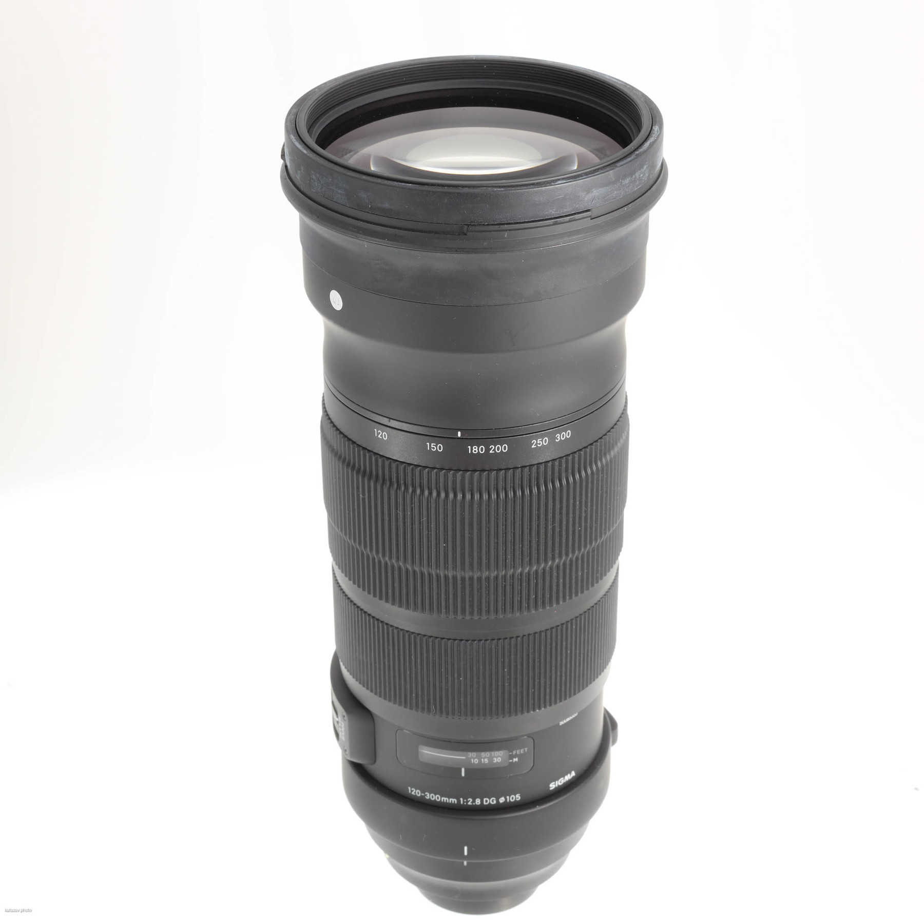 Sigma 120-300mm f/2.8 APO DG HSM (Sigma SA) Sigma 120-300mm f/2.8 APO DG HSM (Sigma SA)