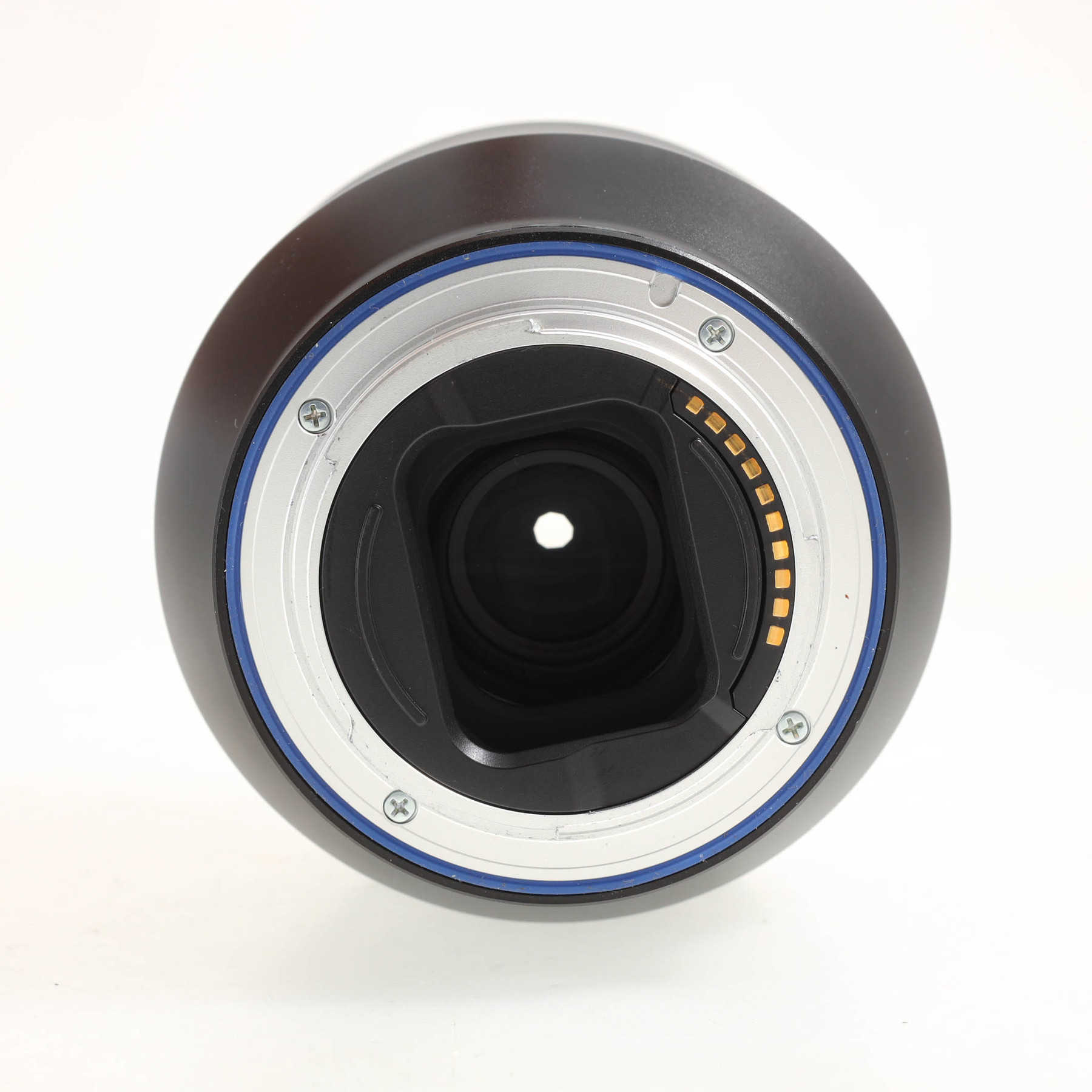 Zeiss Batis 25mm f/2 Zeiss Batis 25mm f/2