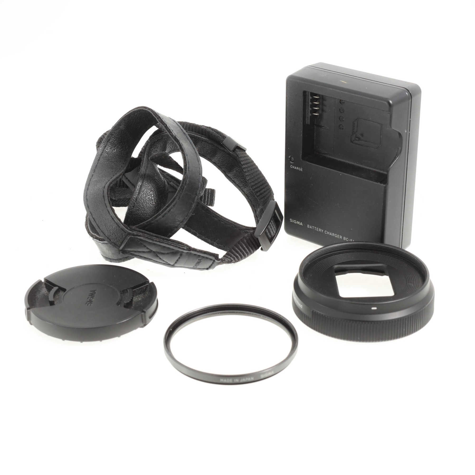 Sigma DP3 Quattro с 1,2х телеконвертером Sigma DP3 Quattro с 1,2х телеконвертером