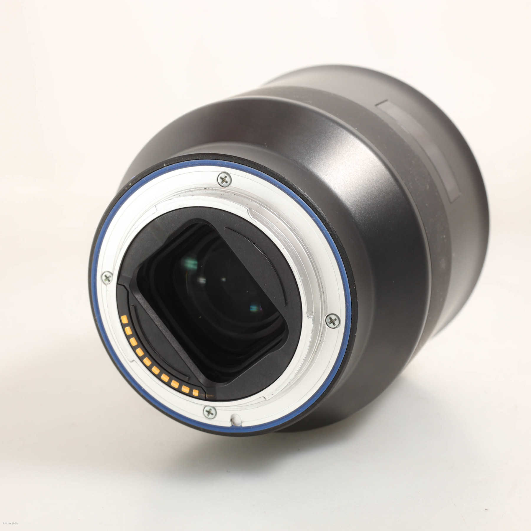 Zeiss 85mm f/1.8 Batis Zeiss 85mm f/1.8 Batis