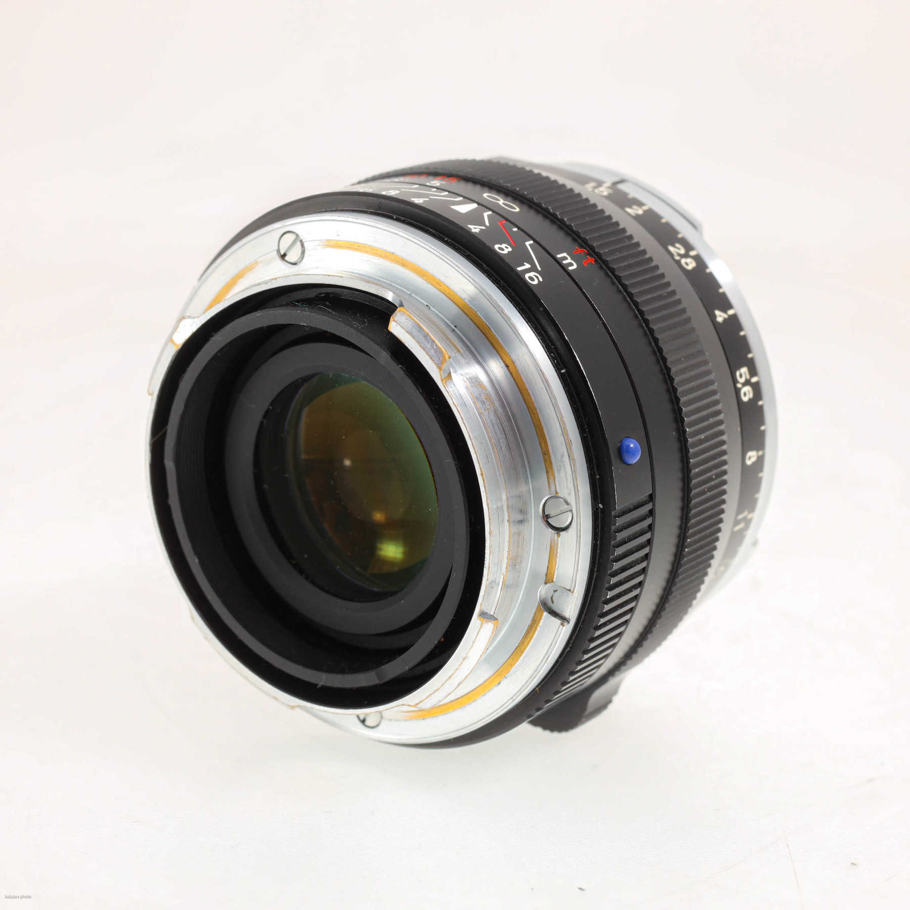 Zeiss C Sonnar T* 50mm f/1.5 ZM black Zeiss C Sonnar T* 50mm f/1.5 ZM black