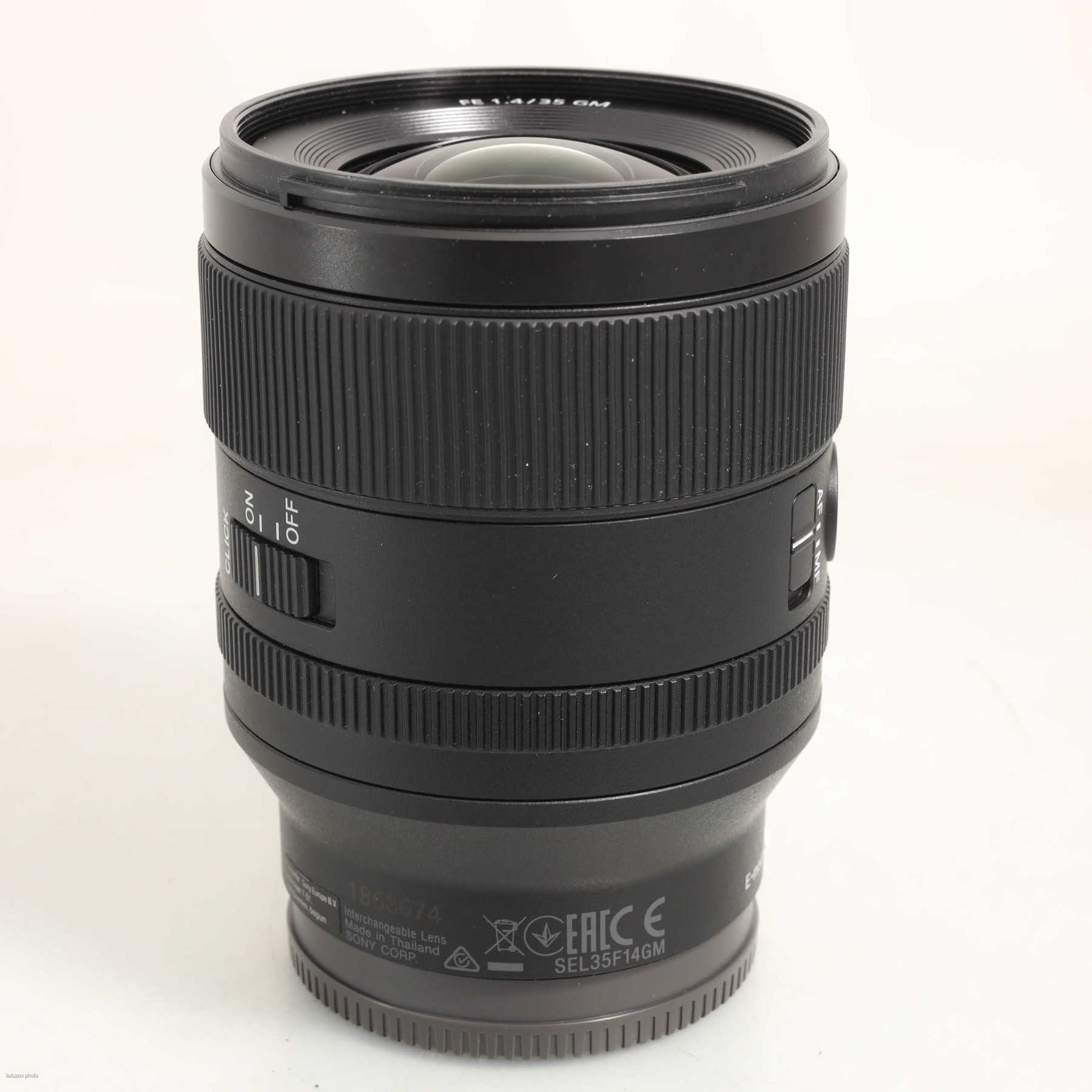 Sony FE 35mm f/1.4 GM Sony FE 35mm f/1.4 GM