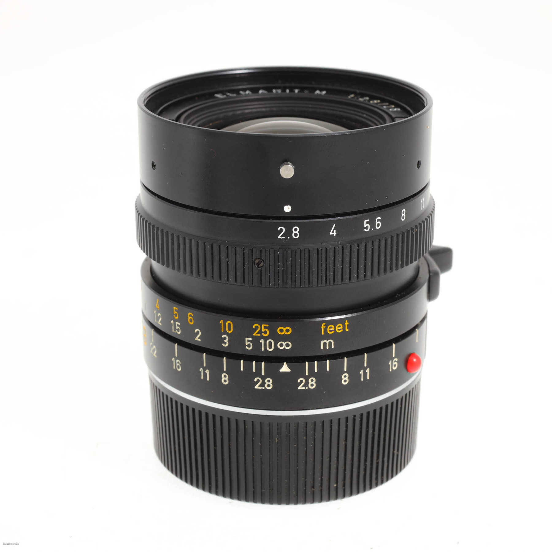 Leica 28mm f/2.8 Elmarit-M (III) Leica 28mm f/2.8 Elmarit-M (III)