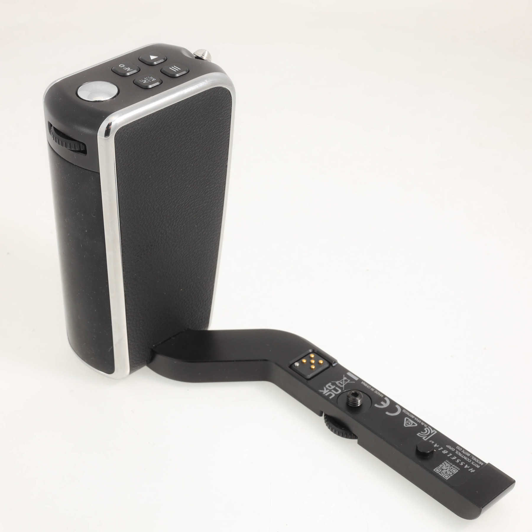 Hasselblad 907X Вертикальная рукоятка управляющая Hasselblad 907X Вертикальная рукоятка управляющая