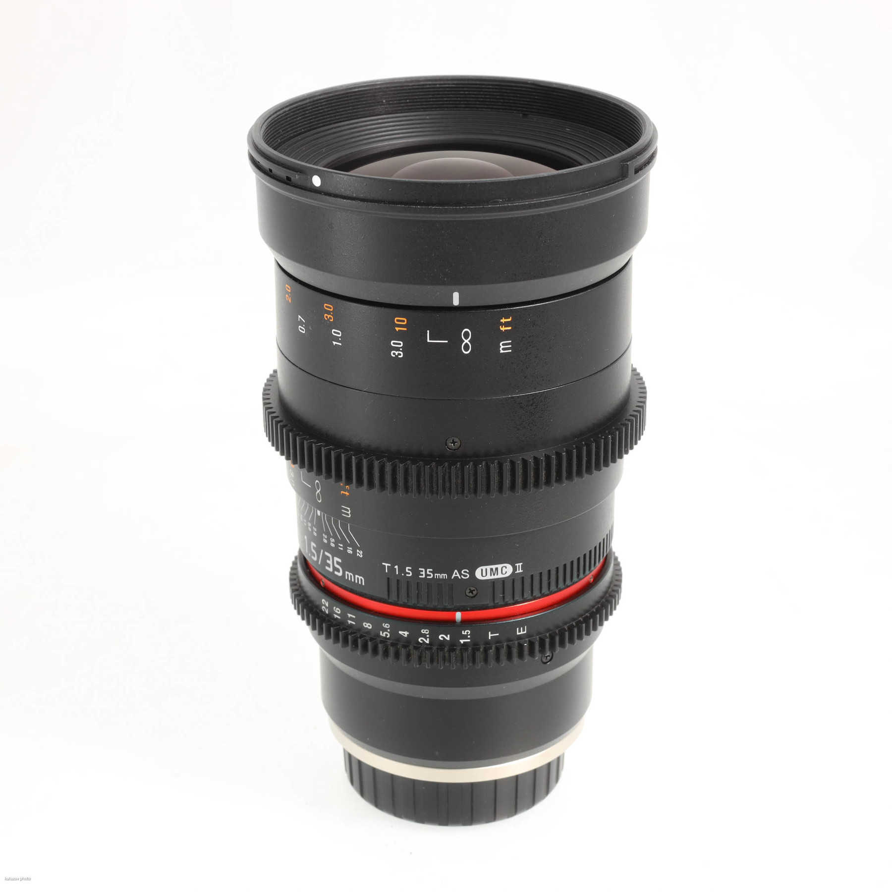 Samyang 35mm T/1.5 VDSLR AS UMC II (Sony E) Samyang 35mm T/1.5 VDSLR AS UMC II (Sony E)