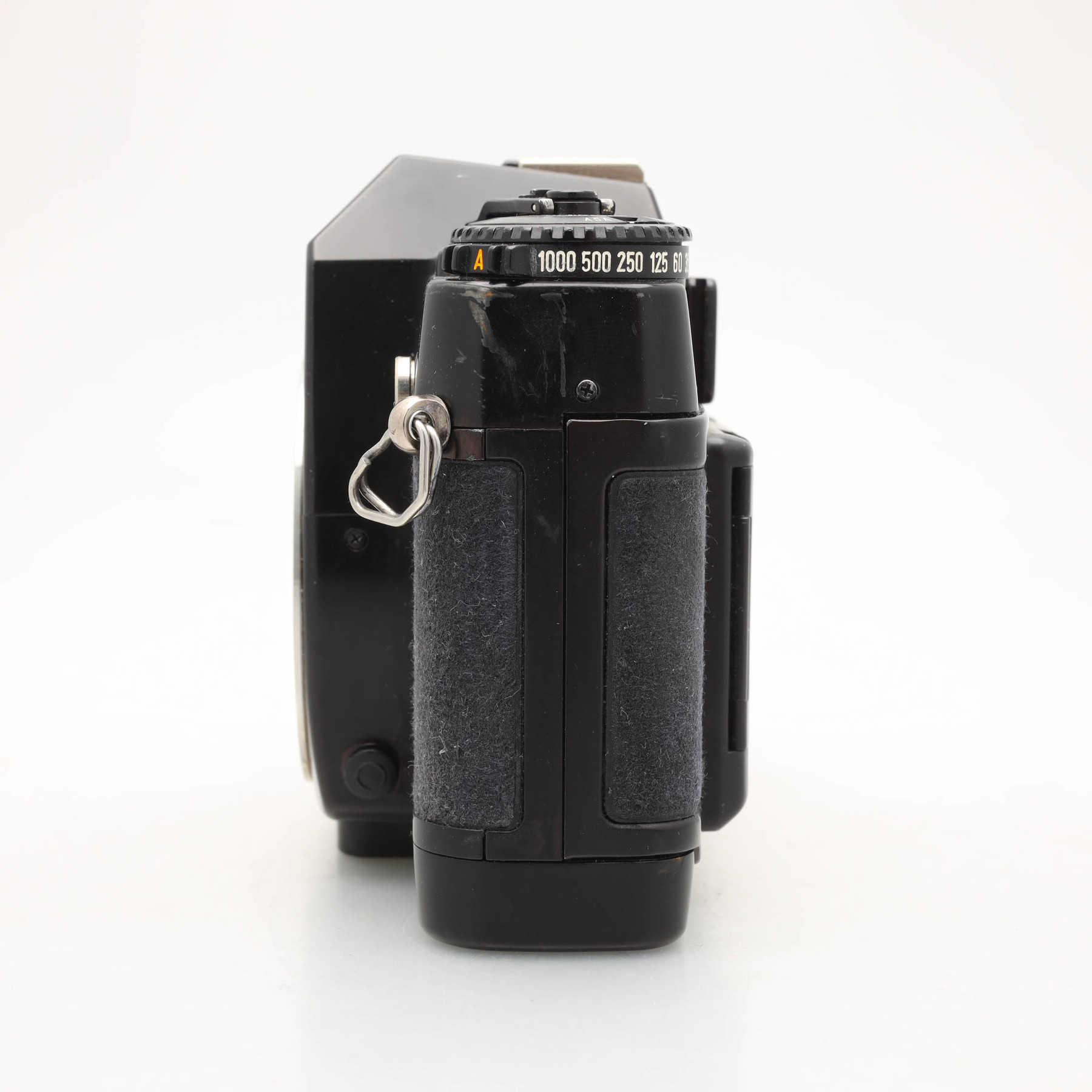 Contax 137 MA Quatz с объективом Yashica 50mm f/2 ML Contax 137 MA Quatz с объективом Yashica 50mm f/2 ML