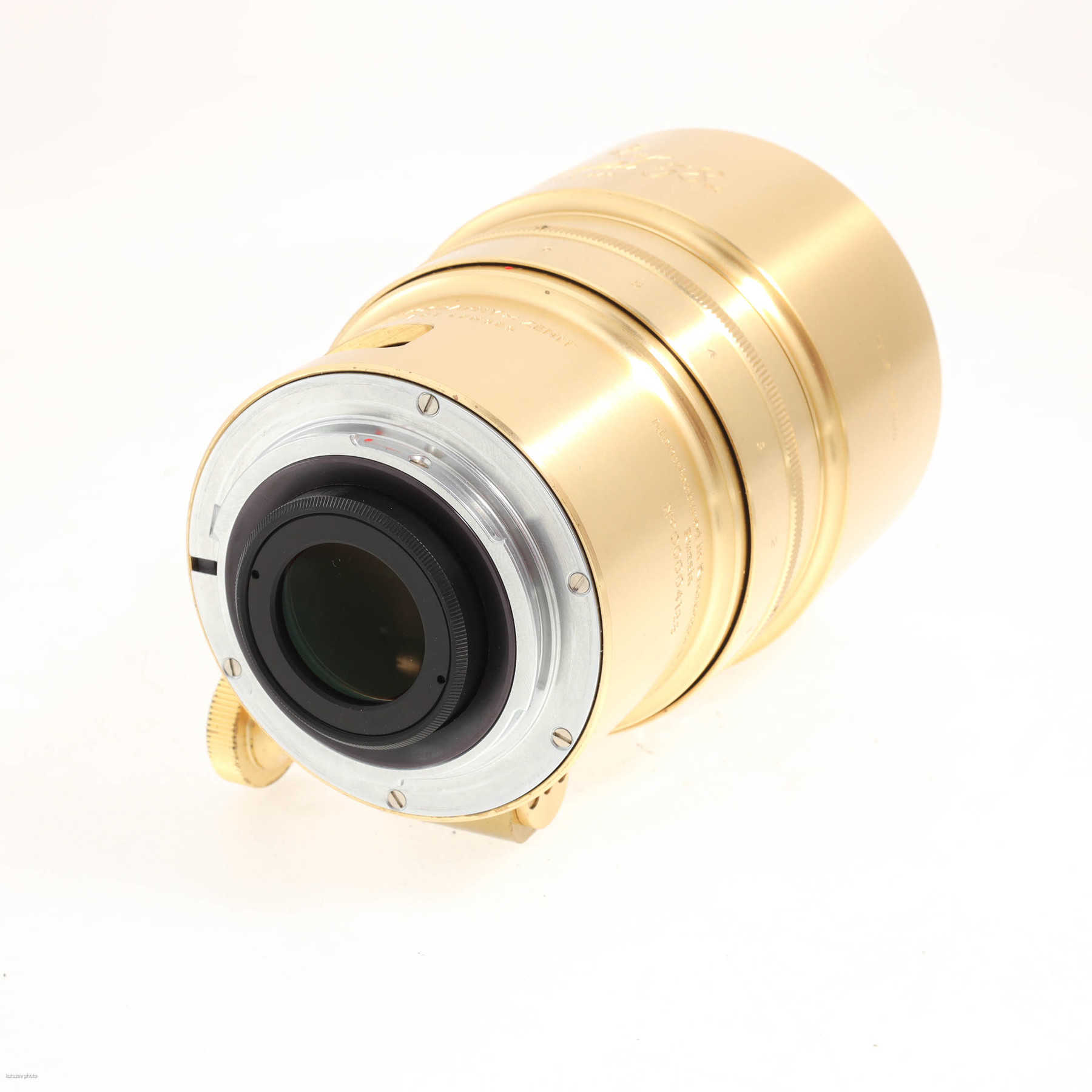 Зенит (КМЗ) 58mm f/1.9 Petzval Зенит (КМЗ) 58mm f/1.9 Petzval