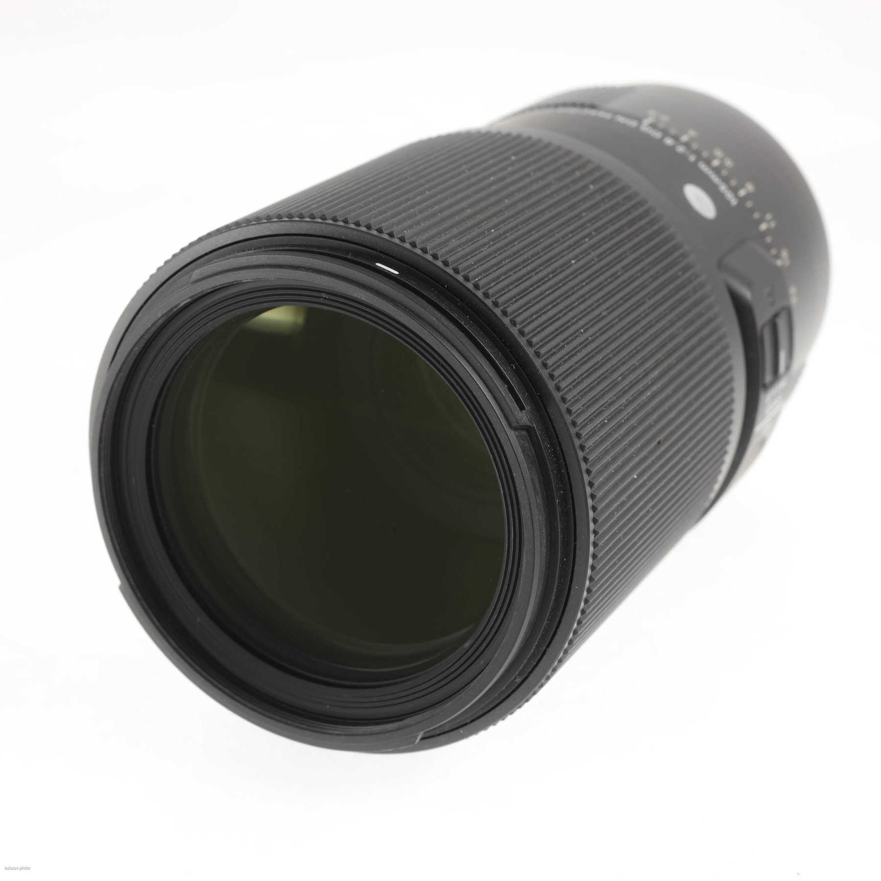 Sigma 105mm f/2.8 DG DN Macro (L-mount) Sigma 105mm f/2.8 DG DN Macro (L-mount)