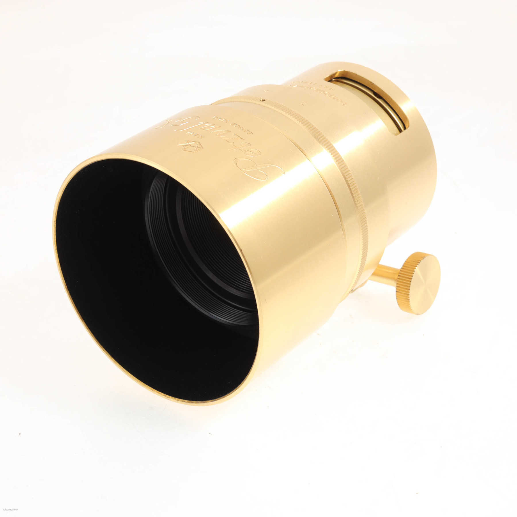 Зенит (КМЗ) 58mm f/1.9 Petzval Зенит (КМЗ) 58mm f/1.9 Petzval