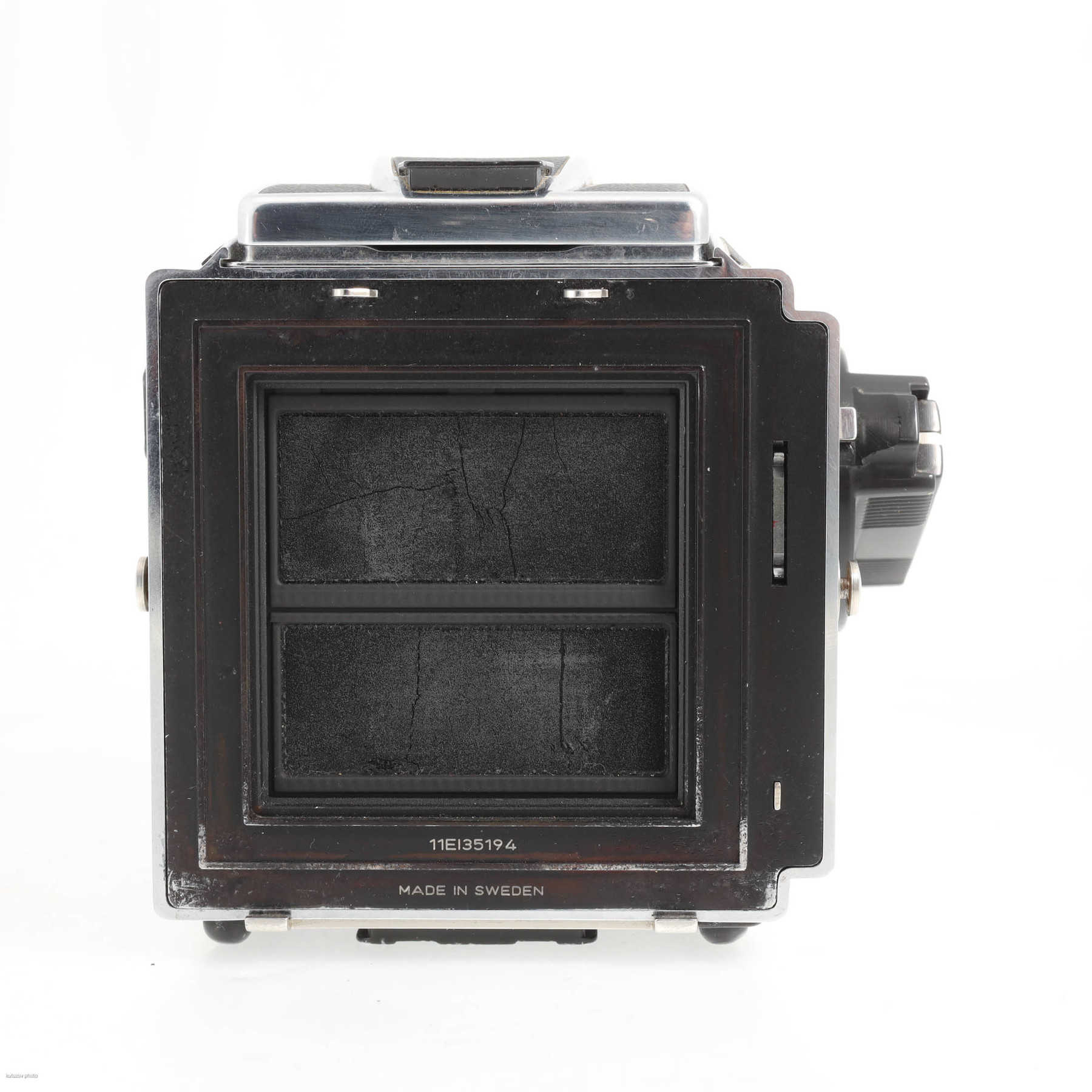 Hasselblad 503CXi с объективом 80mm f/2.8 T* Zeiss Planar Hasselblad 503CXi с объективом 80mm f/2.8 T* Zeiss Planar