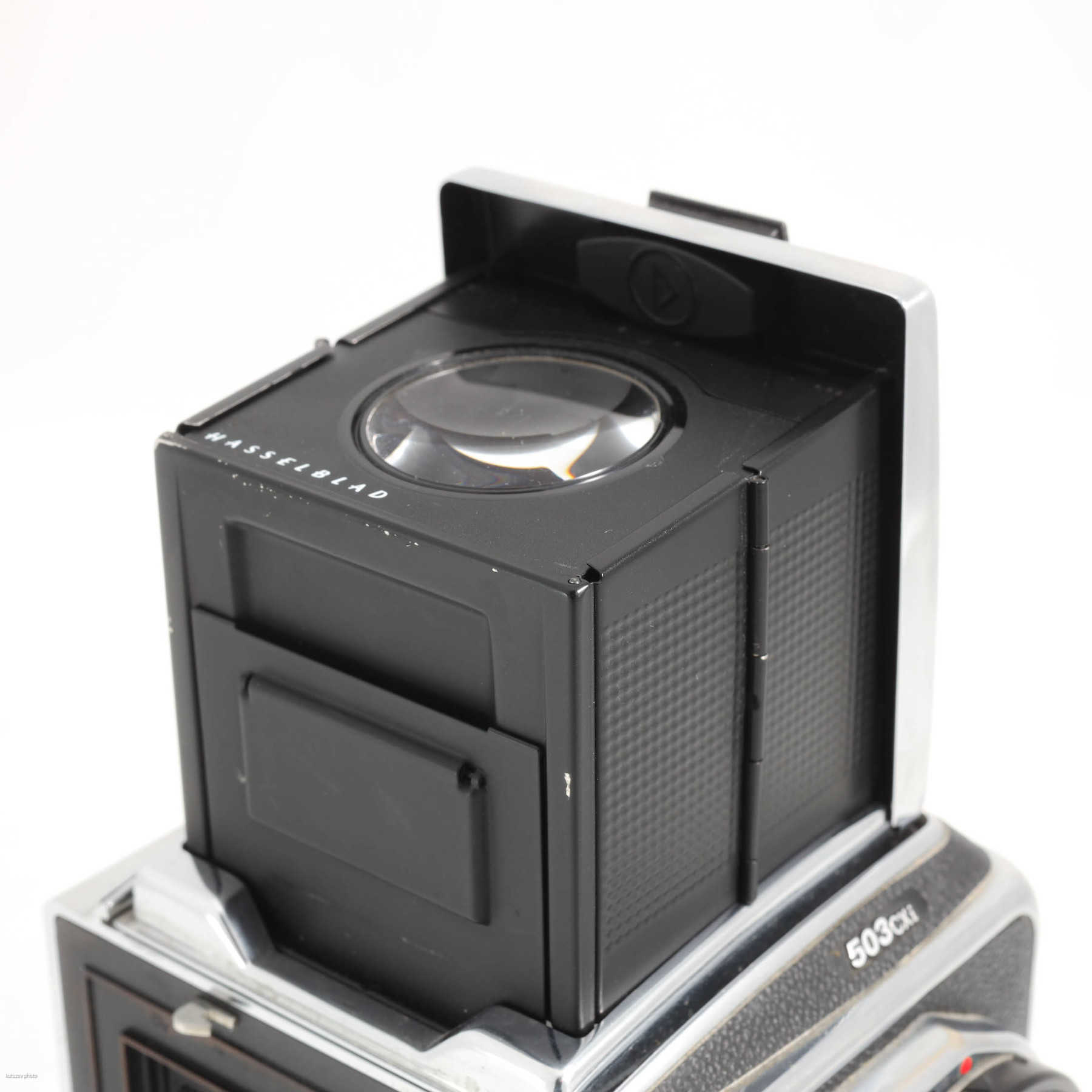 Hasselblad 503CXi с объективом 80mm f/2.8 T* Zeiss Planar Hasselblad 503CXi с объективом 80mm f/2.8 T* Zeiss Planar