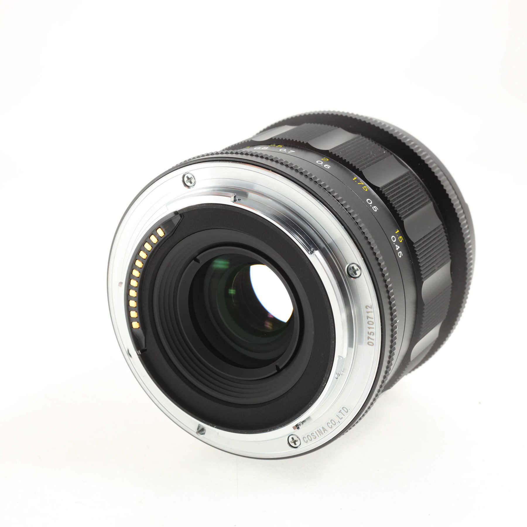 Voigtländer Apo-Lanthar 50mm f/2 Aspherical II Voigtländer Apo-Lanthar 50mm f/2 Aspherical II