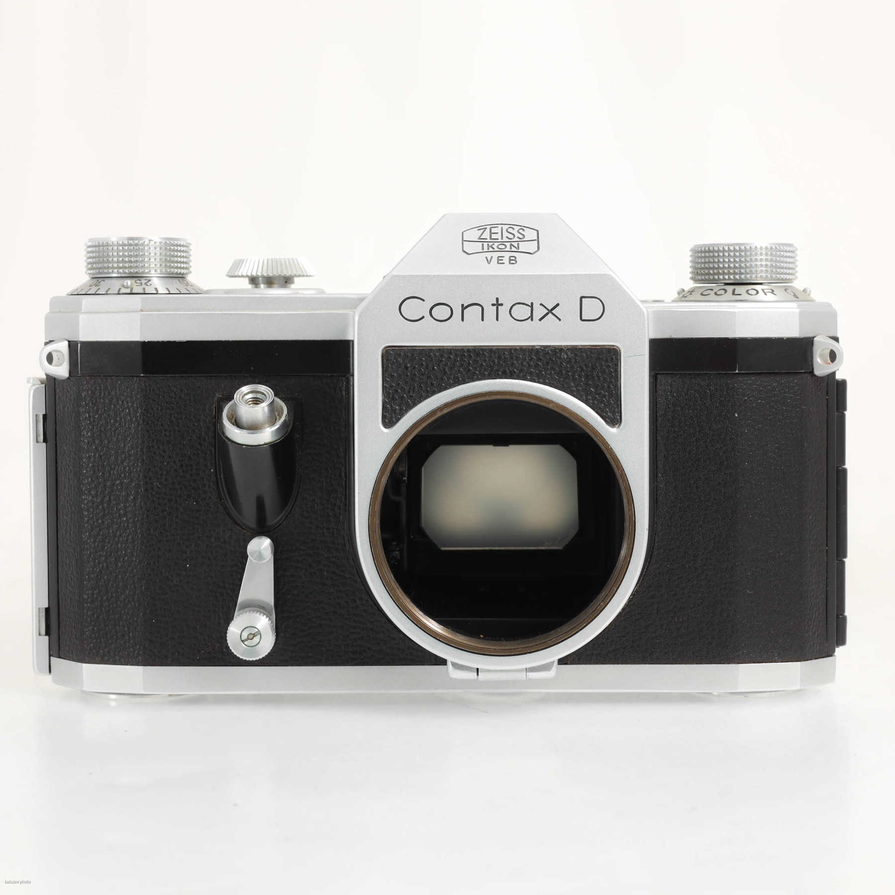 Carl Zeiss Jena (ГДР) Contax D с объективом 50mm f/2.8 T Carl Zeiss Jena Tessar Carl Zeiss Jena (ГДР) Contax D с объективом 50mm f/2.8 T Carl Zeiss Jena Tessar