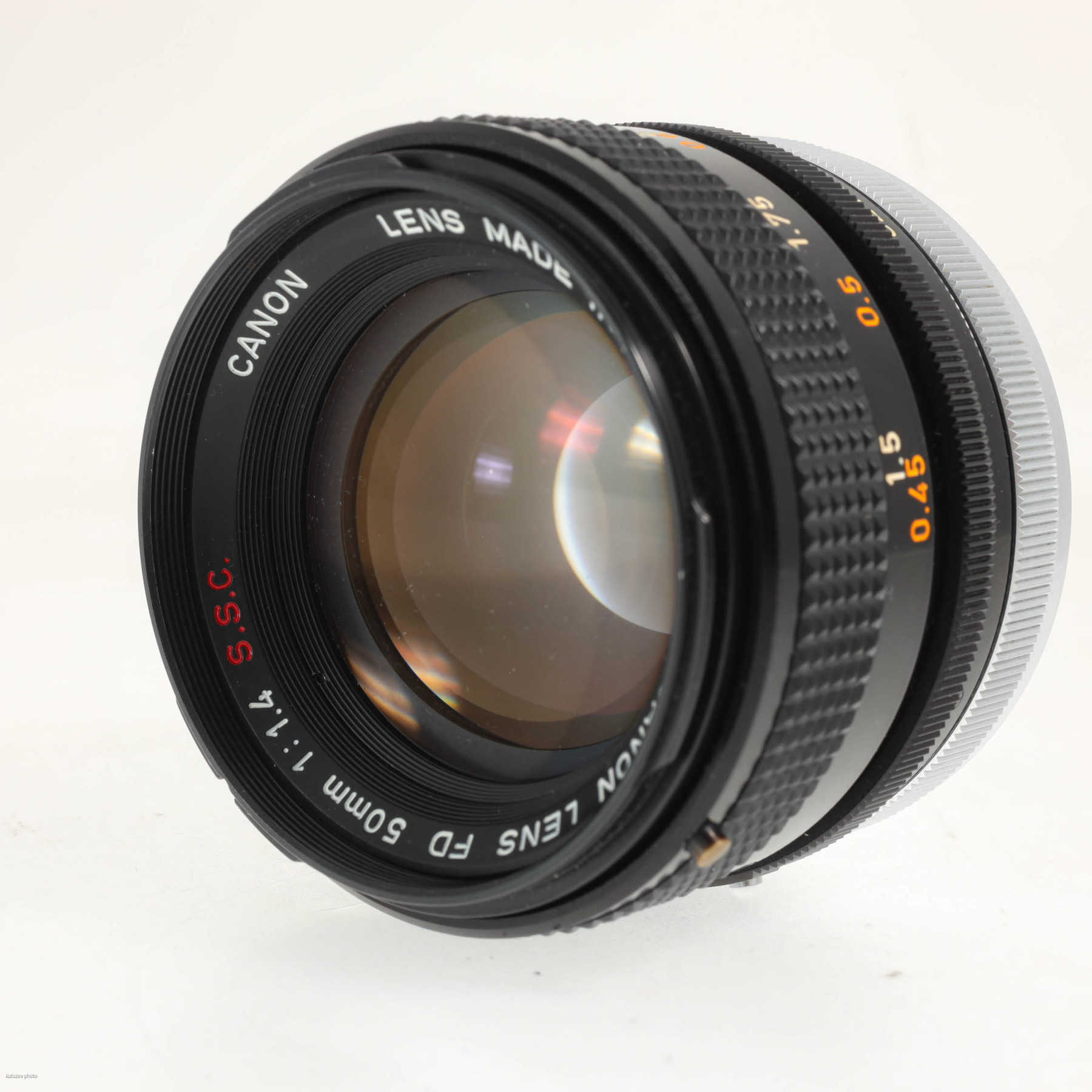 Canon FTb с объективом FD 50mm f/1.4 S.S.C. Canon FTb с объективом FD 50mm f/1.4 S.S.C.