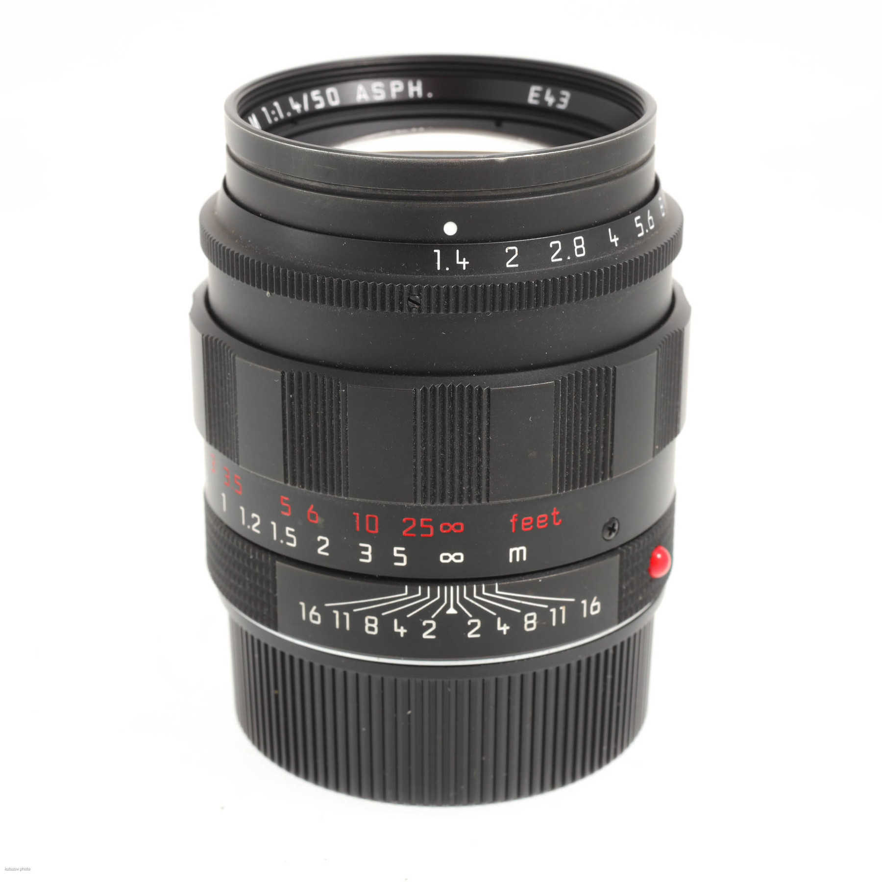 Leica Summilux-M 50mm f/1.4 ASPH black chrome edition Leica Summilux-M 50mm f/1.4 ASPH black chrome edition