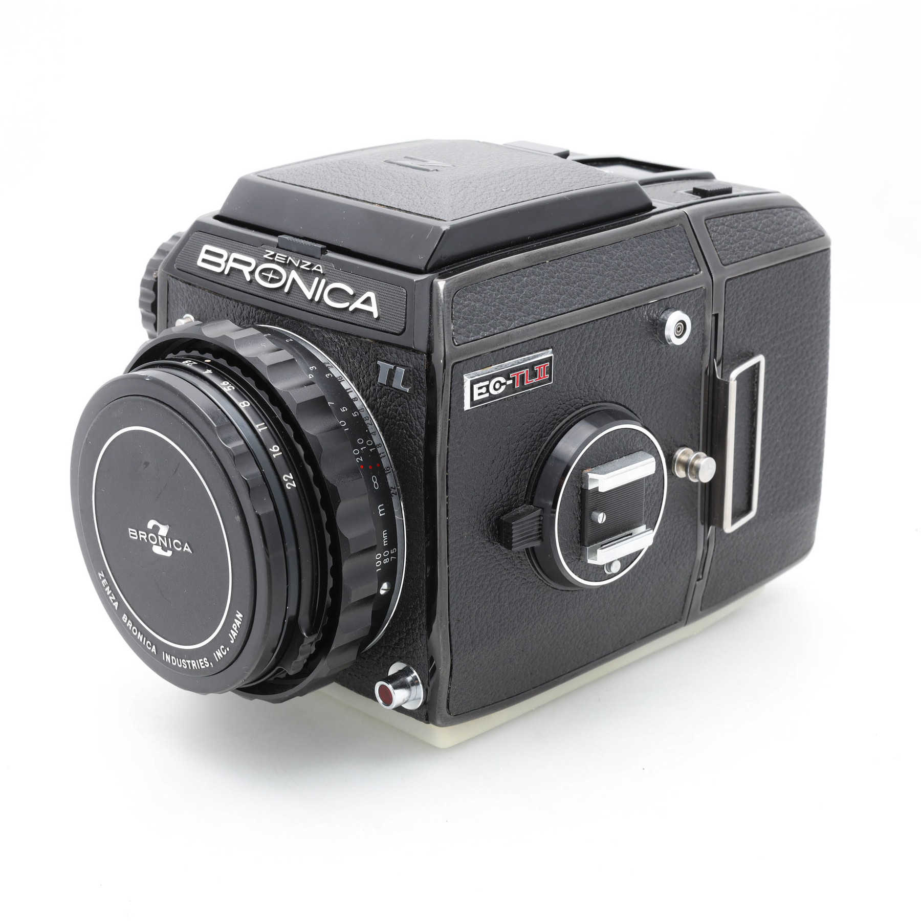 Bronica EC-TL II + 75mm f/2.8 Nikkor-P | Kutuzov Photo