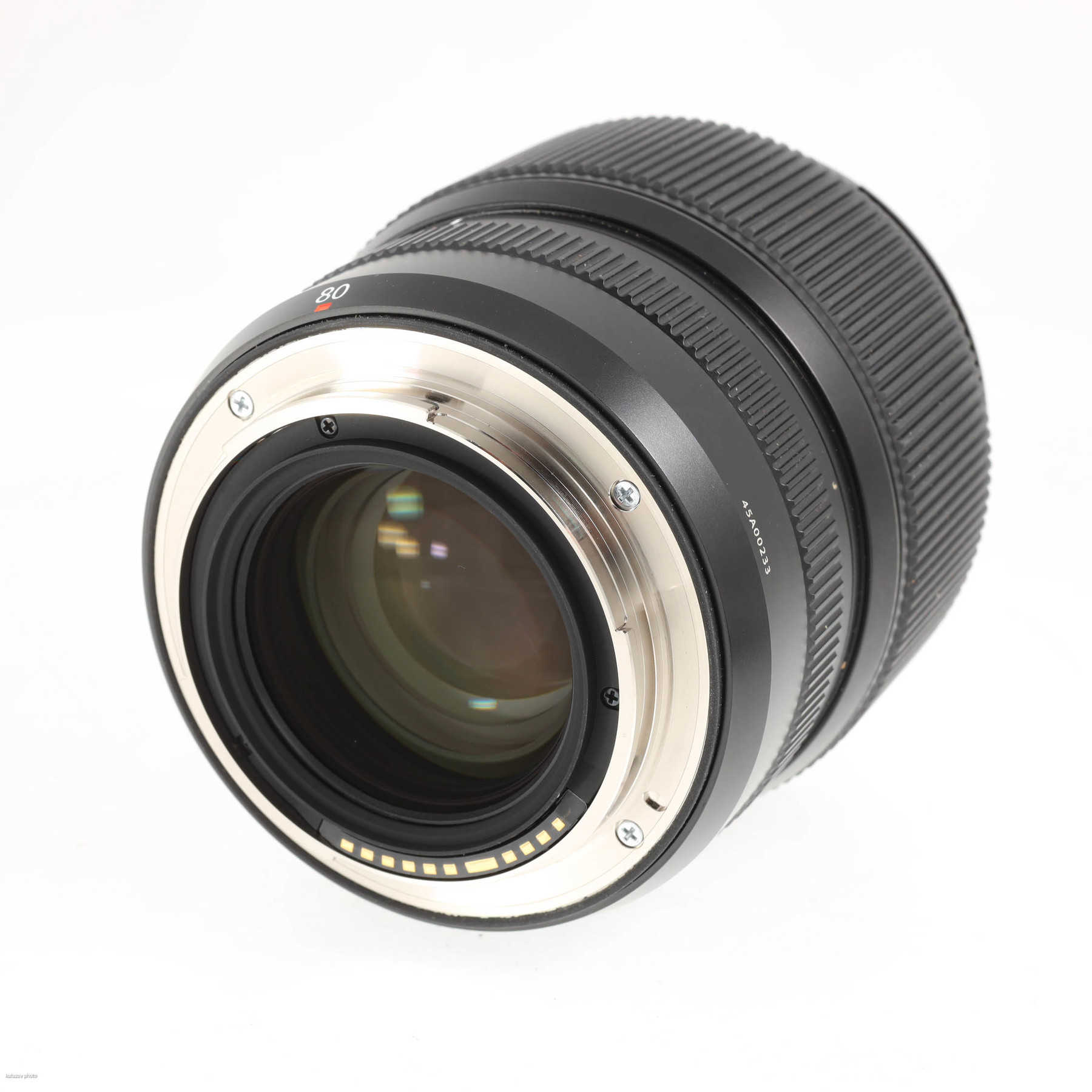 Fujifilm GF 80mm f/1.7 R WR Fujifilm GF 80mm f/1.7 R WR