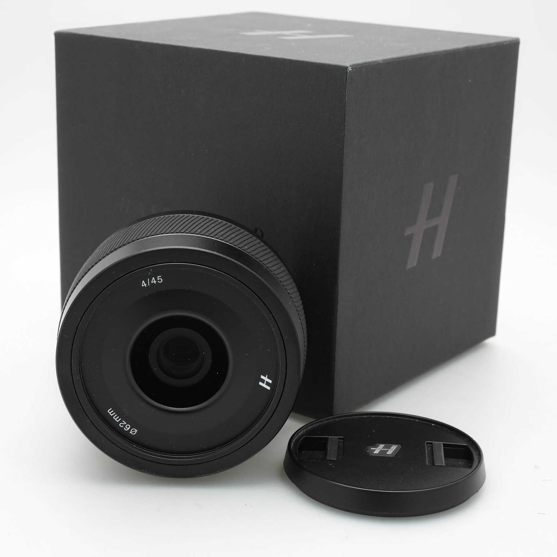 Hasselblad X1D II 50C + XCD 45mm f/4 Kit Hasselblad X1D II 50C + XCD 45mm f/4 Kit