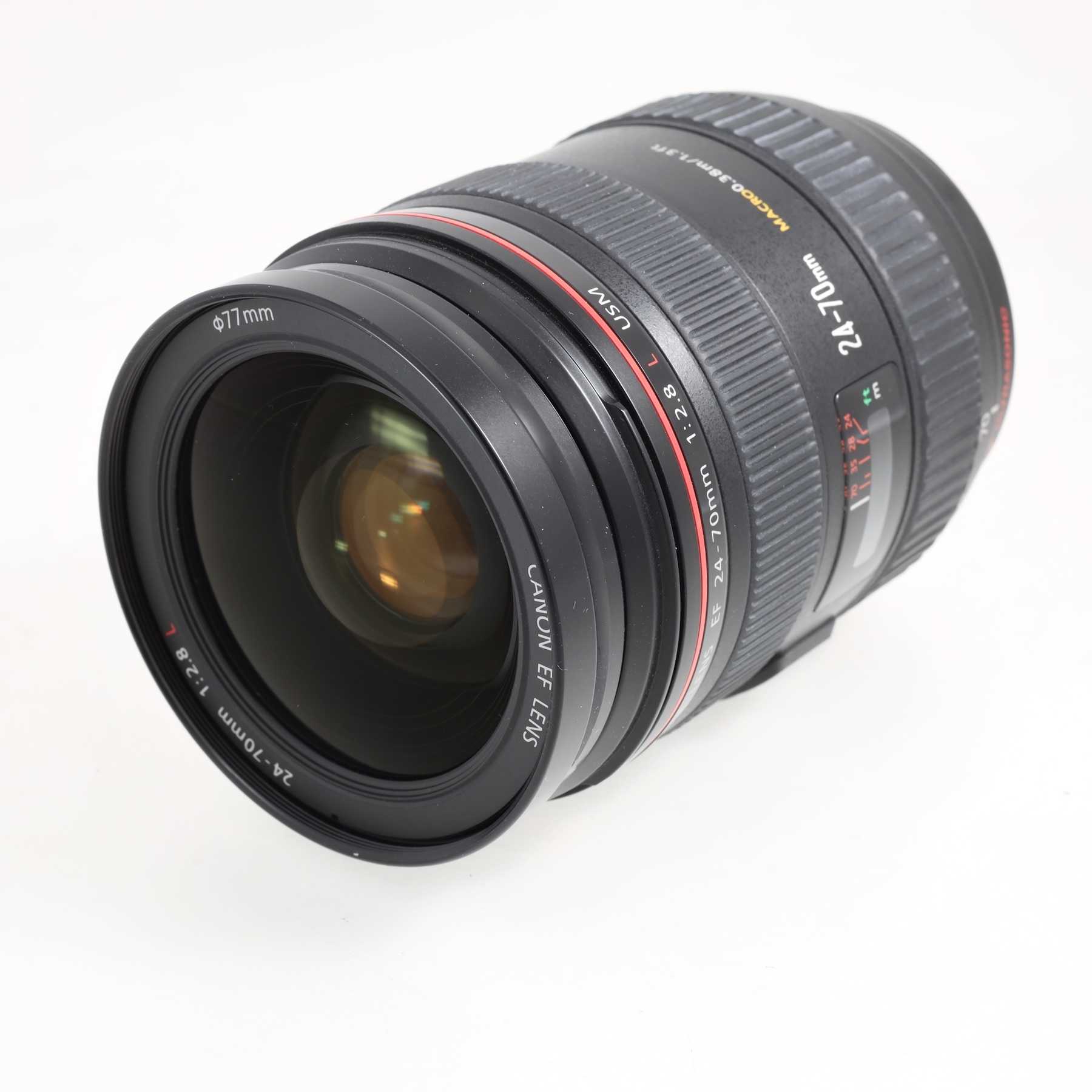 Canon EF 24-70mm f/2.8 L USM Canon EF 24-70mm f/2.8 L USM