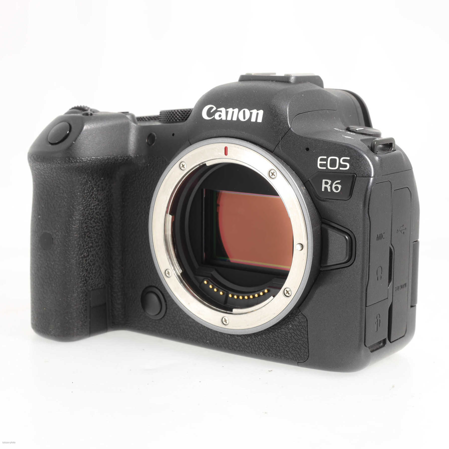 Canon EOS R6 Canon EOS R6