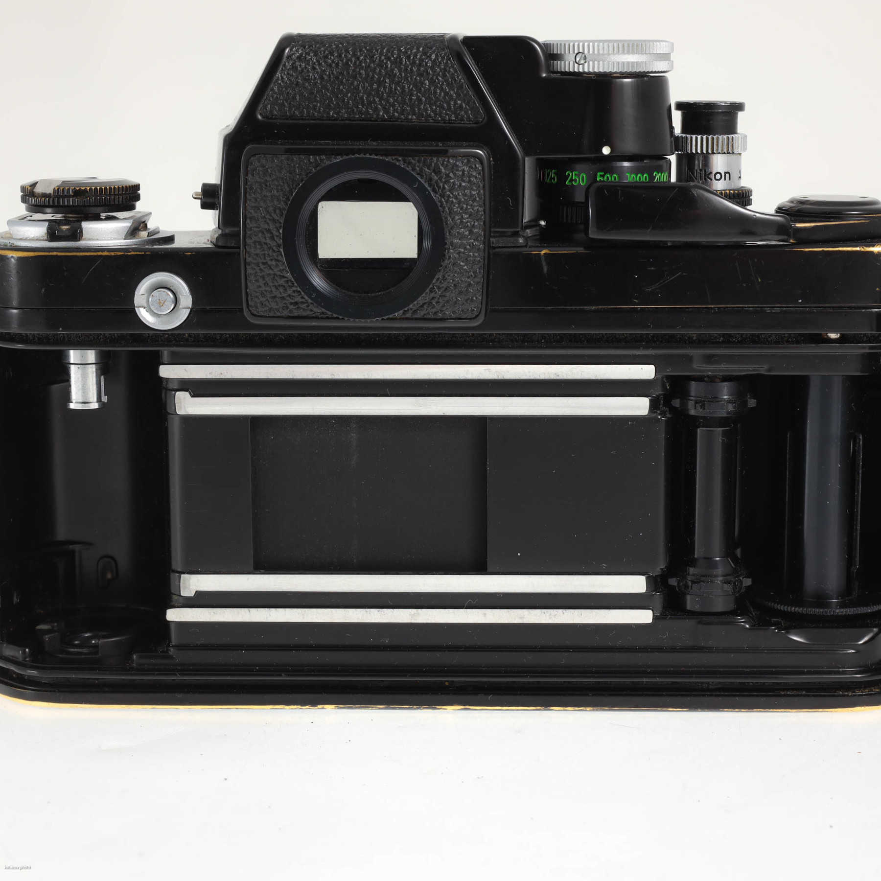 Nikon F2A black с объективом 35mm f/2 Nikkor Ai Nikon F2A black с объективом 35mm f/2 Nikkor Ai