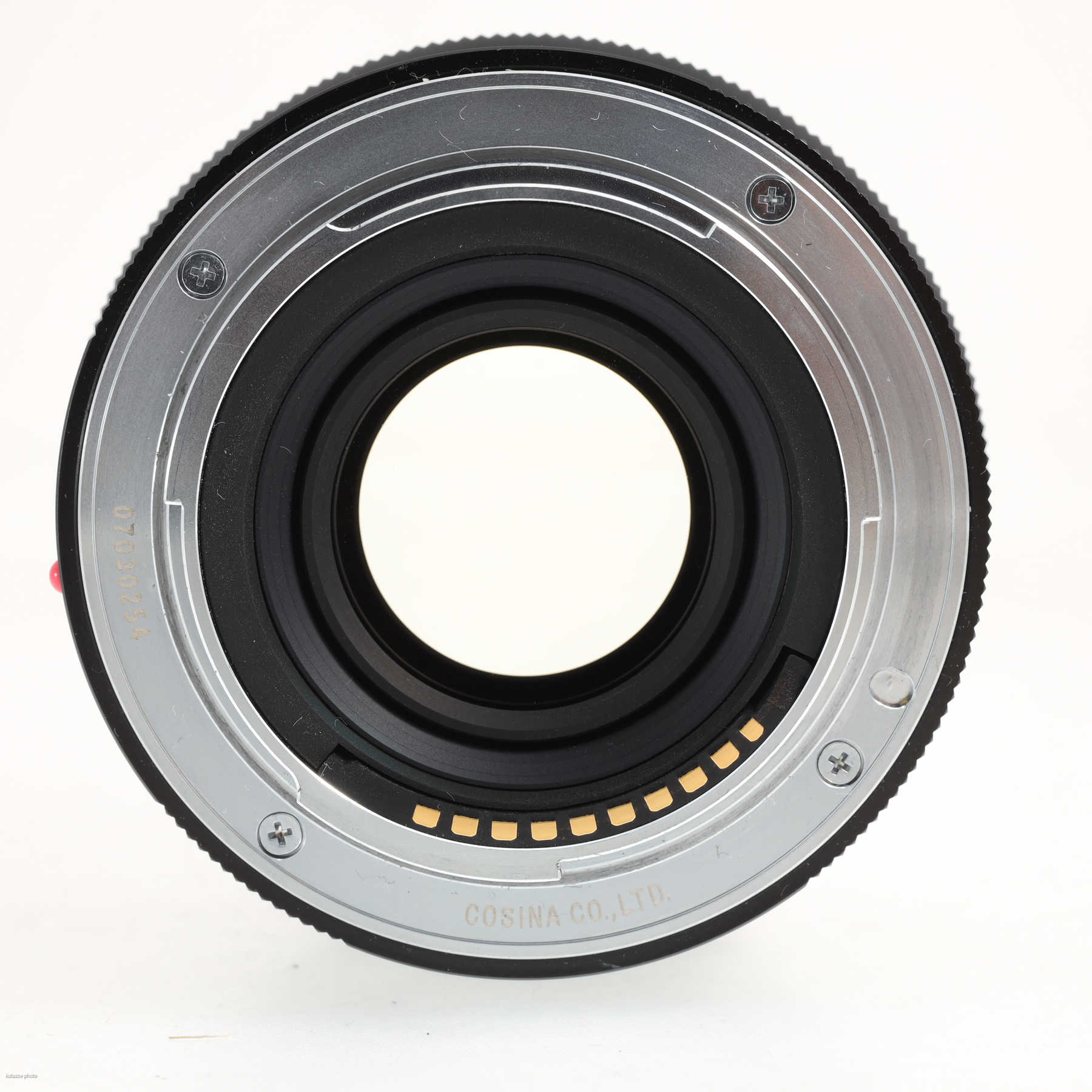 Voigtländer 40mm f/1.2 Nokton aspherical (Sony E-mount) Voigtländer 40mm f/1.2 Nokton aspherical (Sony E-mount)