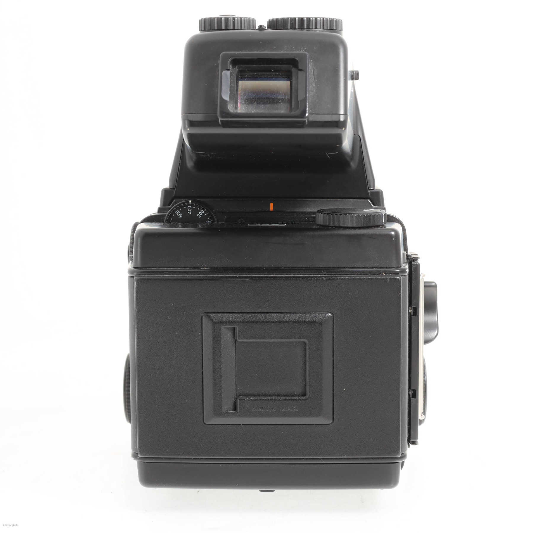 Mamiya RZ67 PRO с объективом Z 180mm f/4.5 W-N и призменным AE видоискателем Mamiya RZ67 PRO с объективом Z 180mm f/4.5 W-N и призменным AE видоискателем